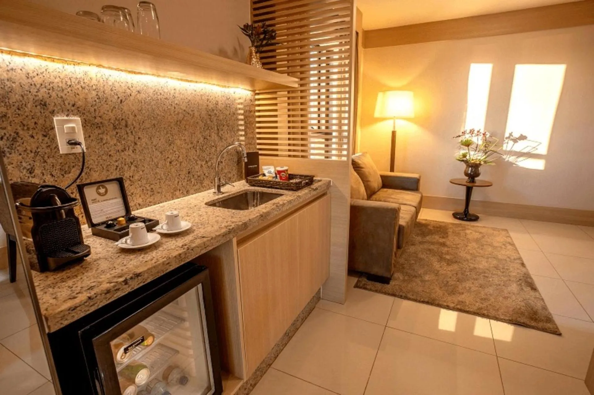 Cullinan Hplus Premium