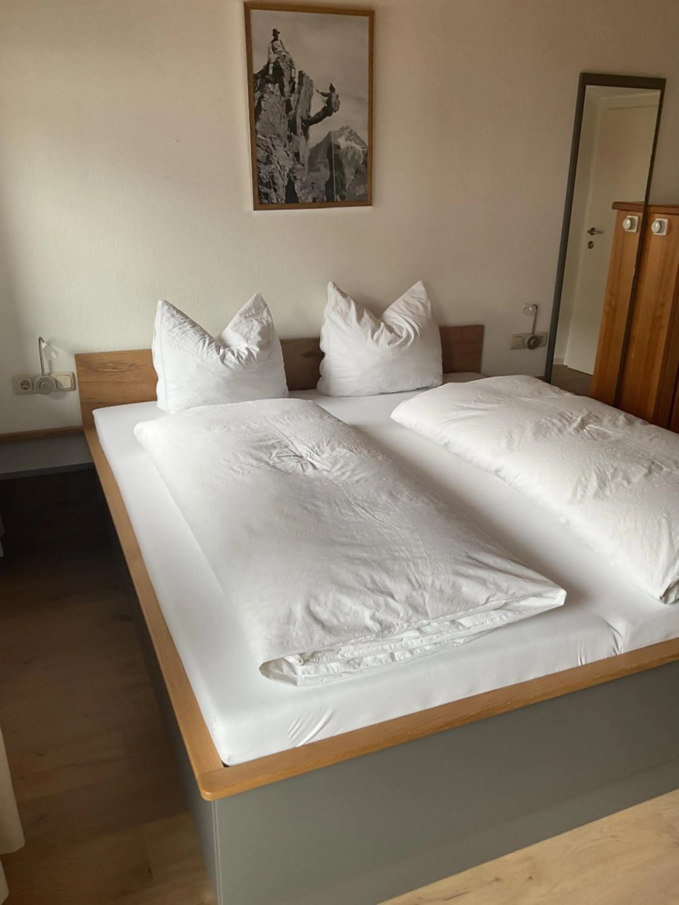 Bed in Landgasthof Dorfstadl