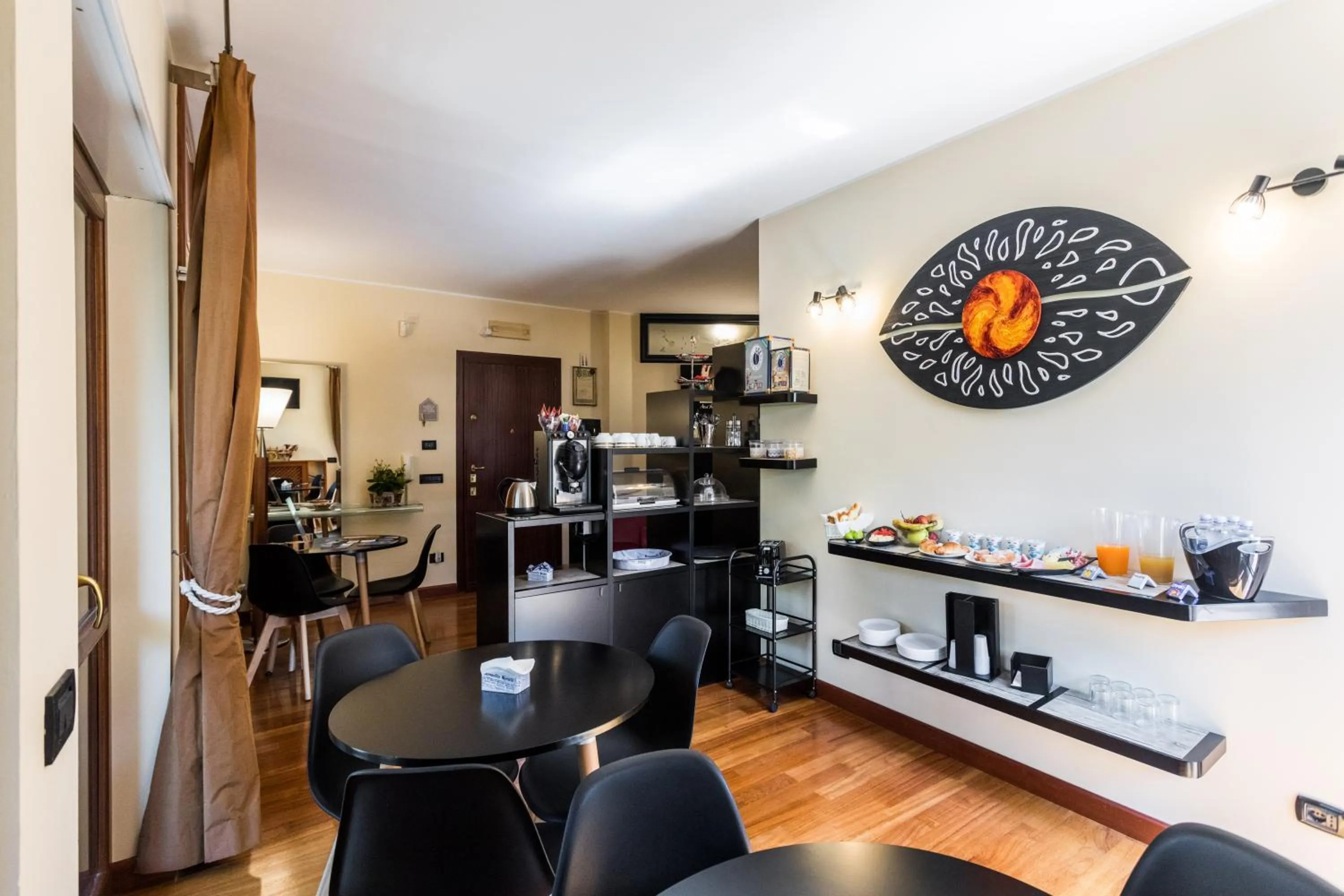 Communal kitchen in B&B TIFFANY SFERRACAVALLO