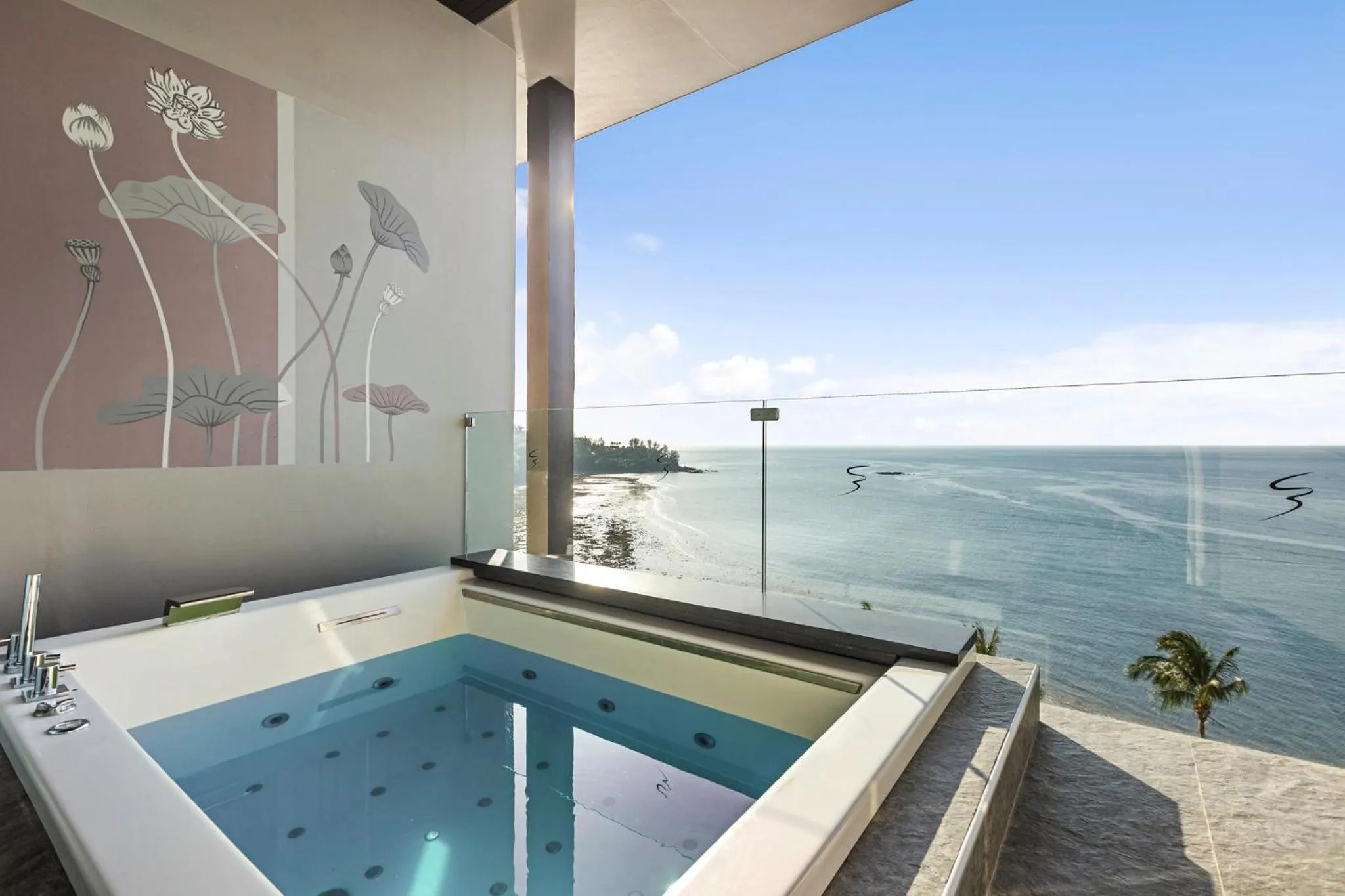 Hot Tub in Cape Sienna Phuket Gourmet Hotel & Villas - SHA Extra Plus