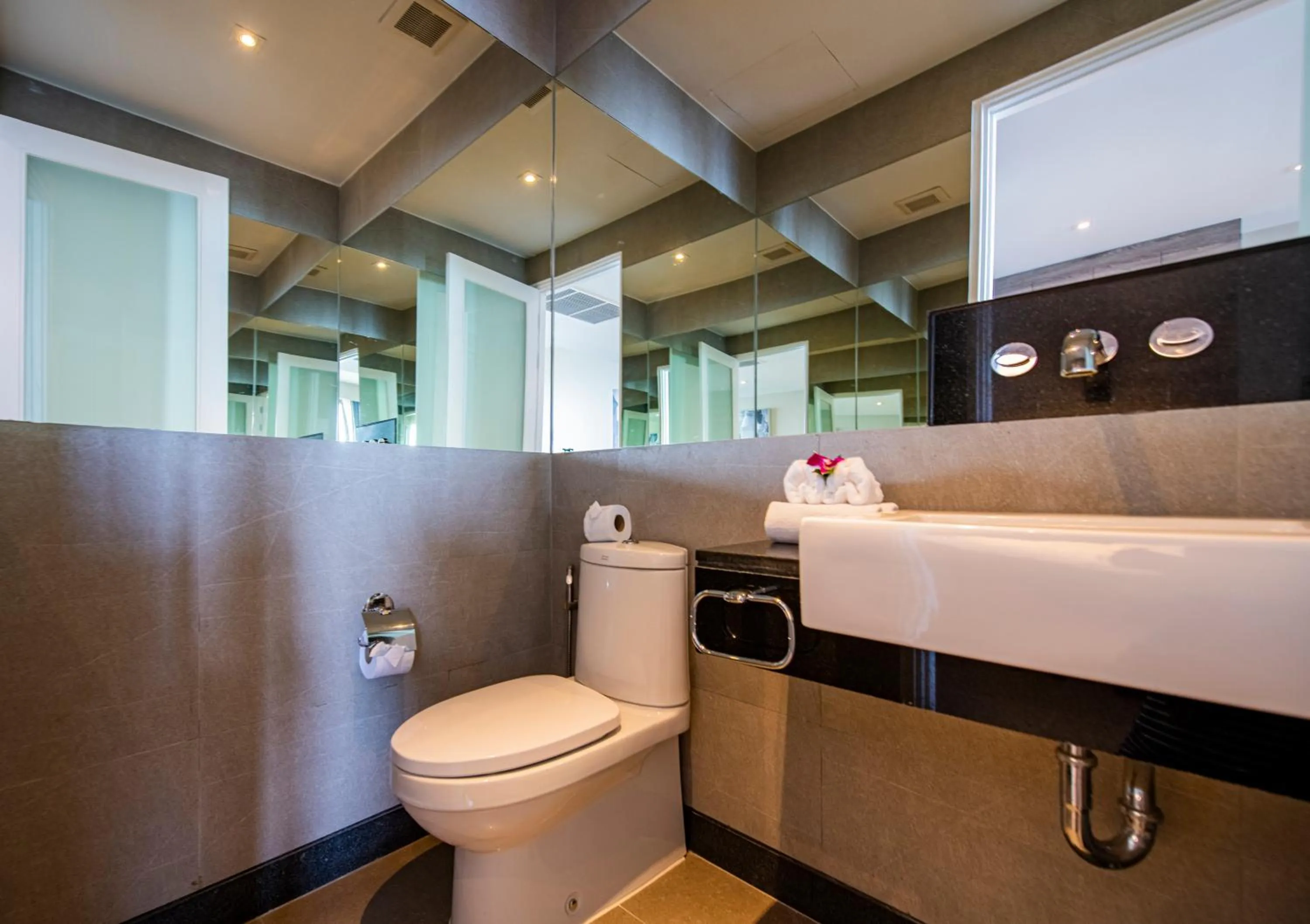 Toilet in Cape Sienna Phuket Gourmet Hotel & Villas - SHA Extra Plus