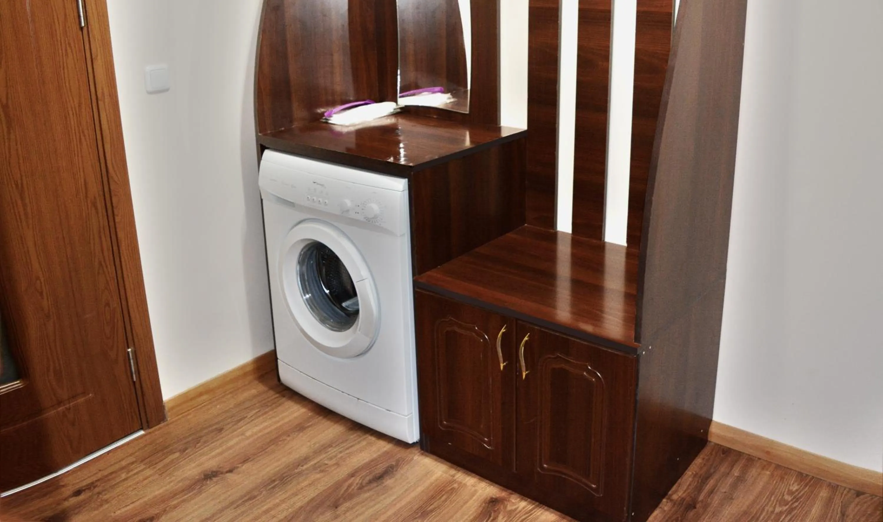 Decorative detail in Family Hotel