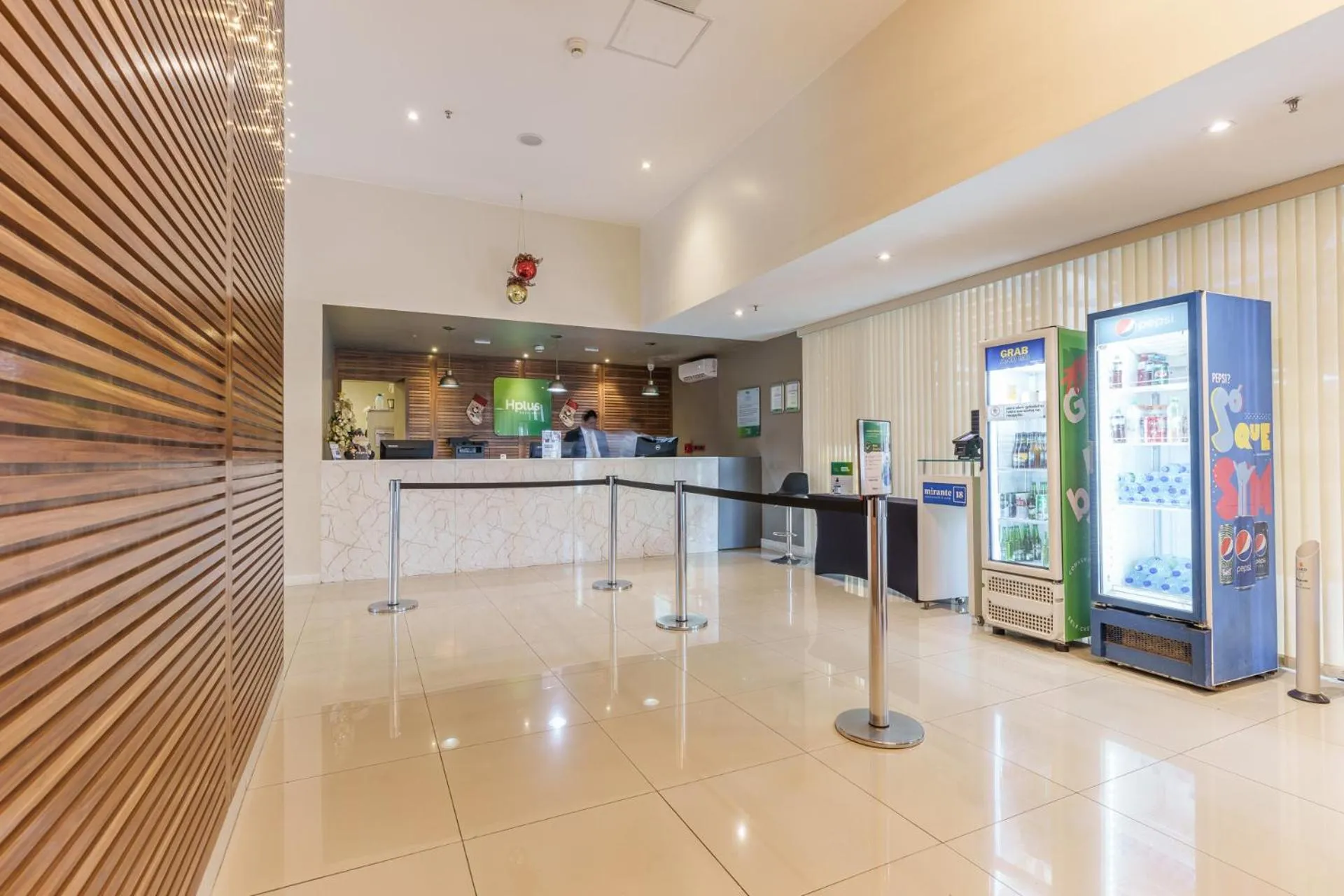 Lobby or reception in Fusion Hplus Express +