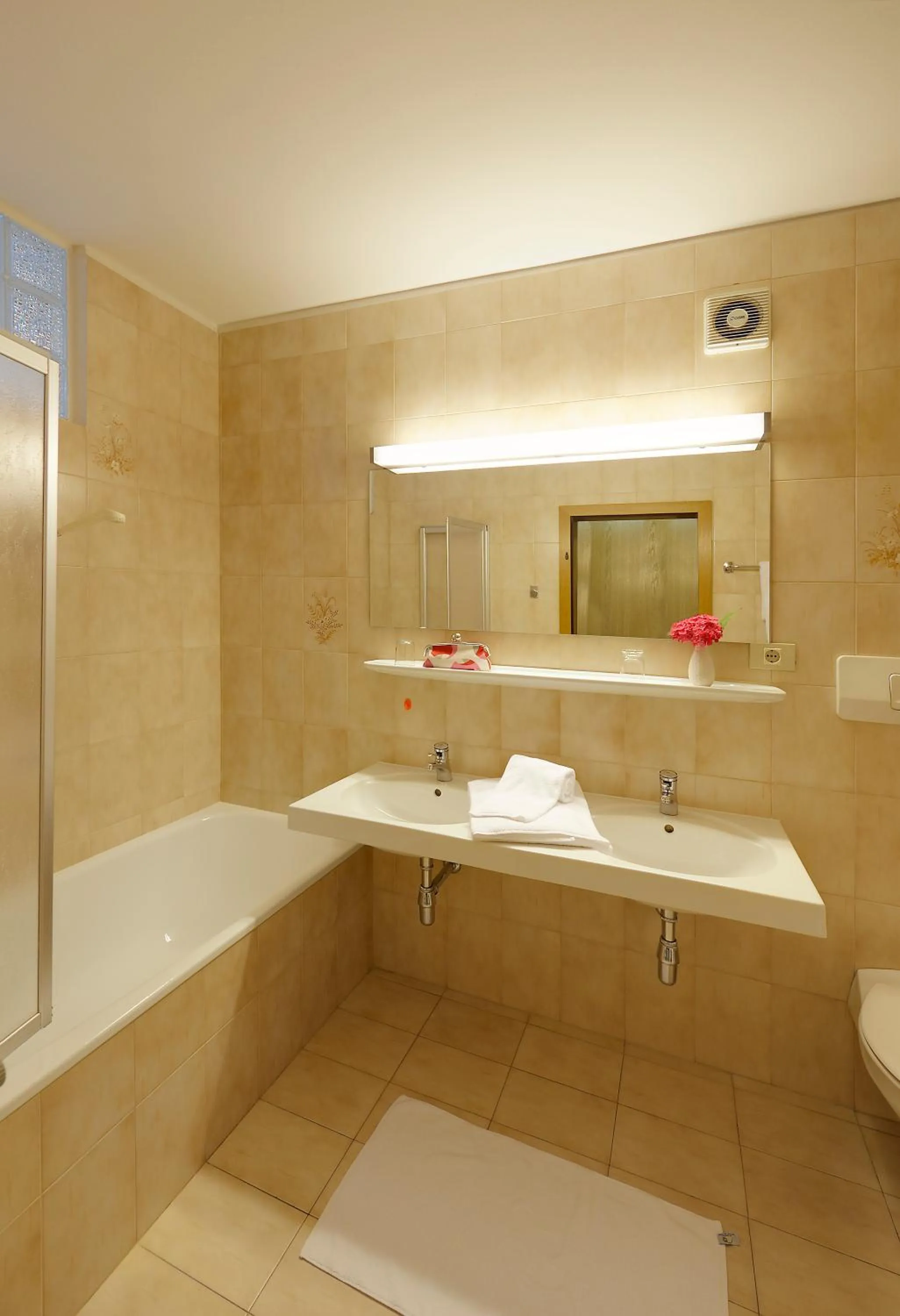 Bathroom in Hotel Appartement Inge