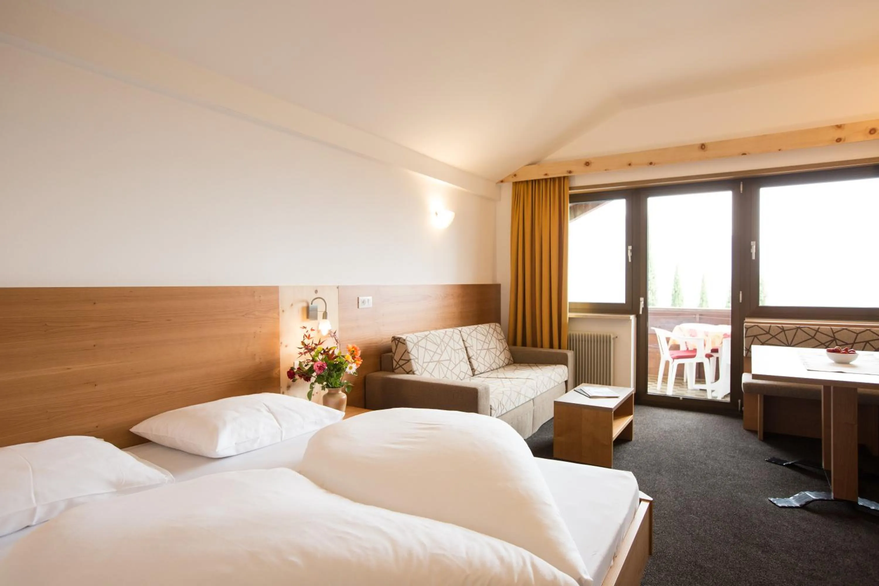 Photo of the whole room, Bed in Hotel Appartement Inge