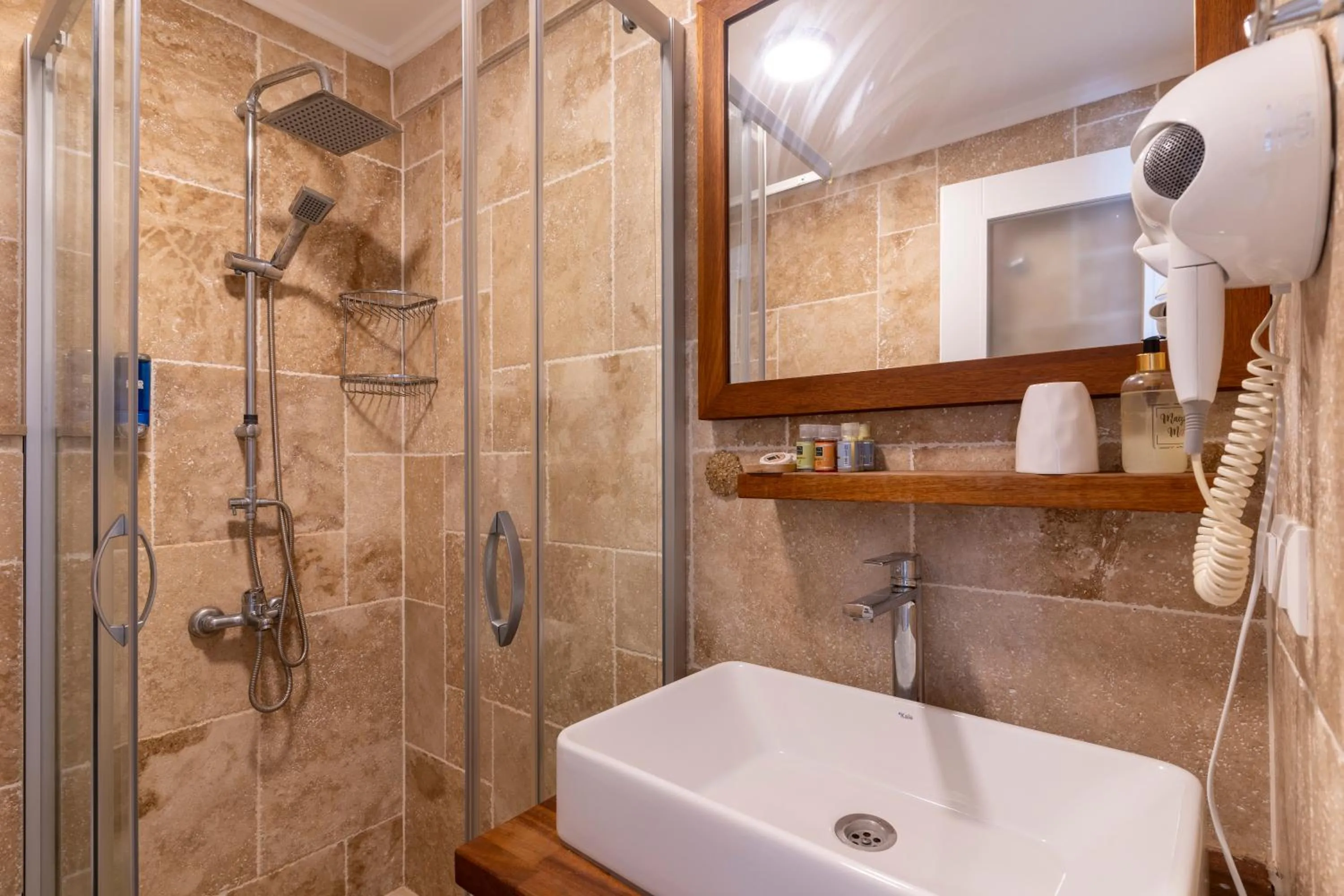 Bathroom in HOTEL DALYANCE