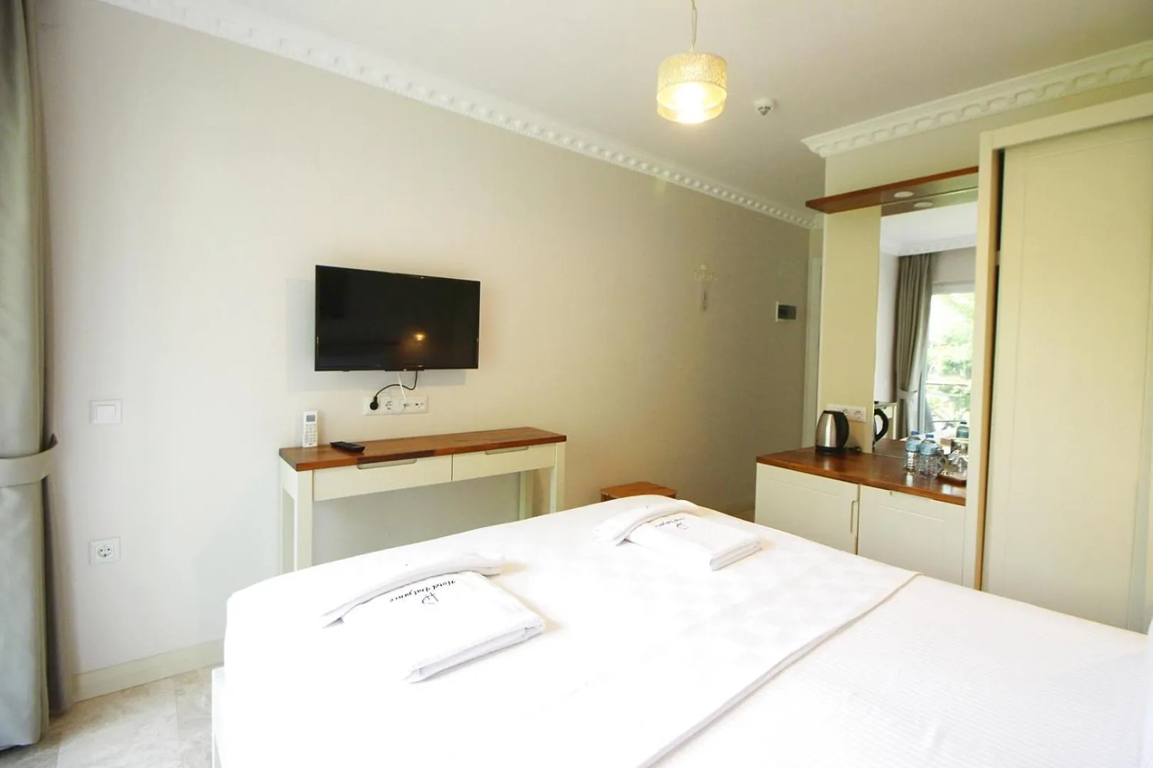 Bedroom, Bed in HOTEL DALYANCE