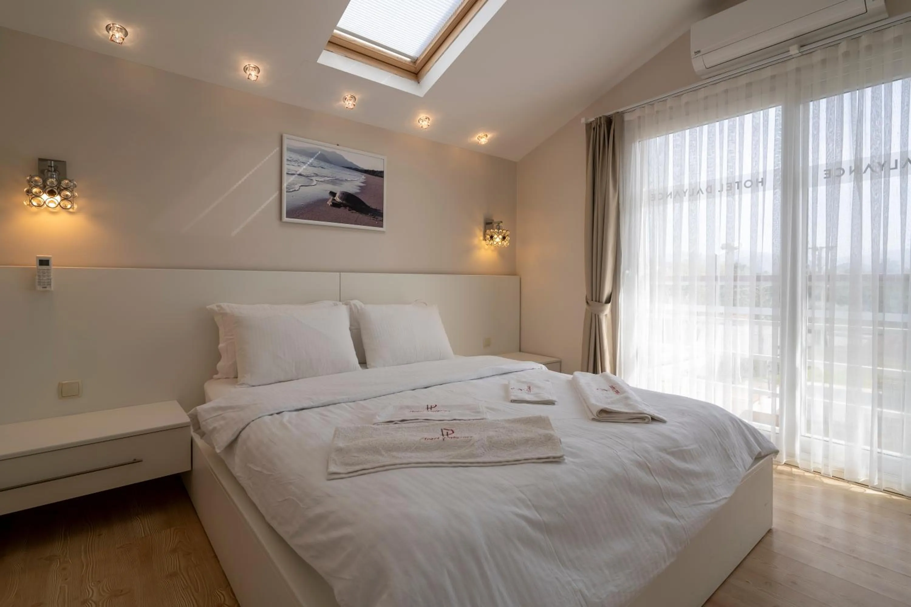 Bed in HOTEL DALYANCE