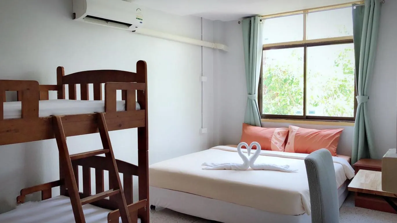 Bed in Ler Hostel 65