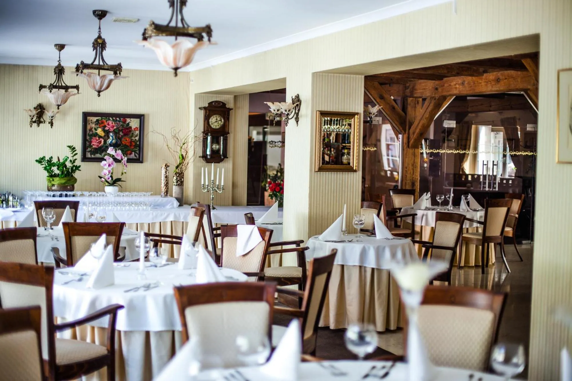 Restaurant/places to eat in Hotel Lubicz