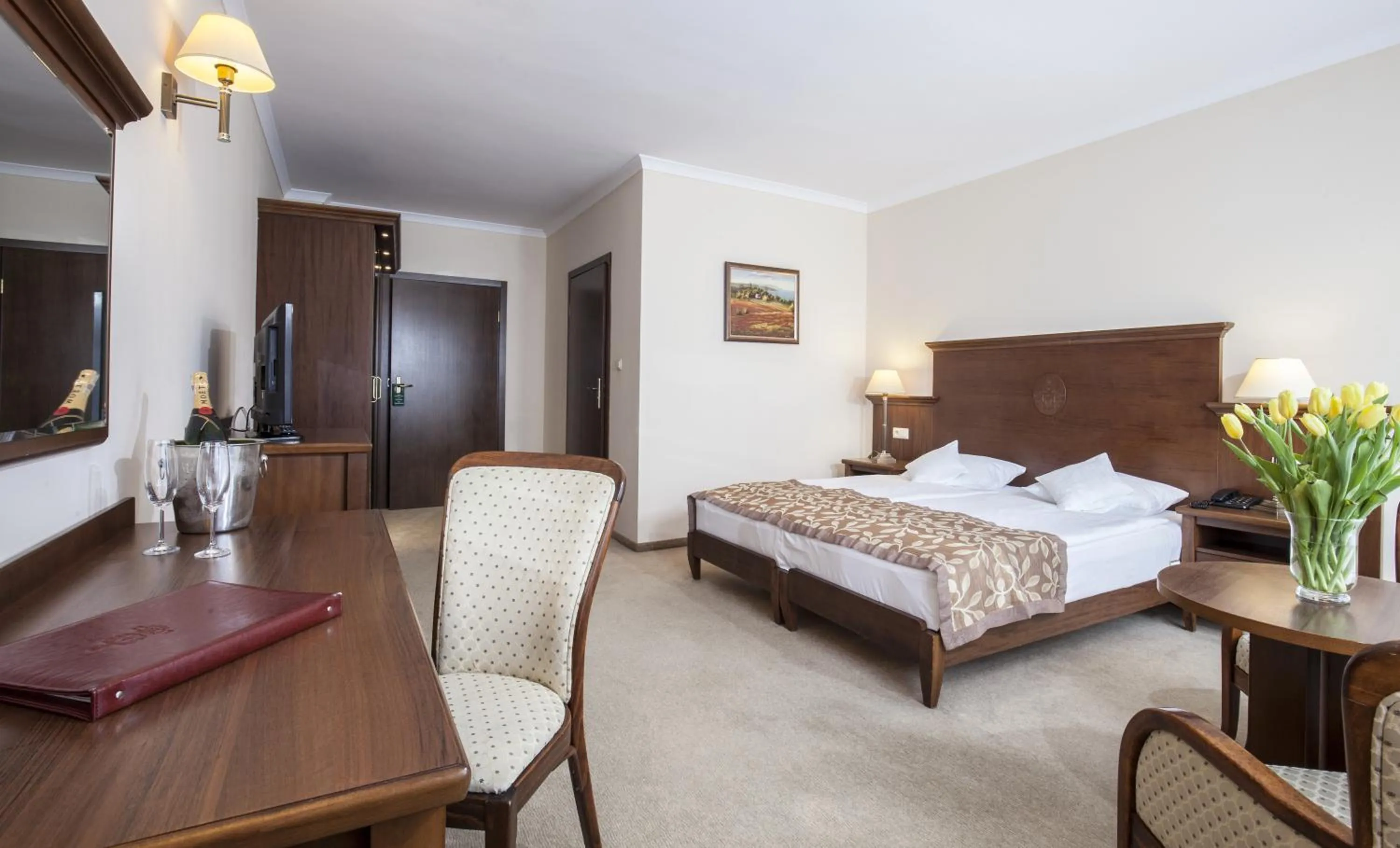 Photo of the whole room, Bed in Hotel Lubicz