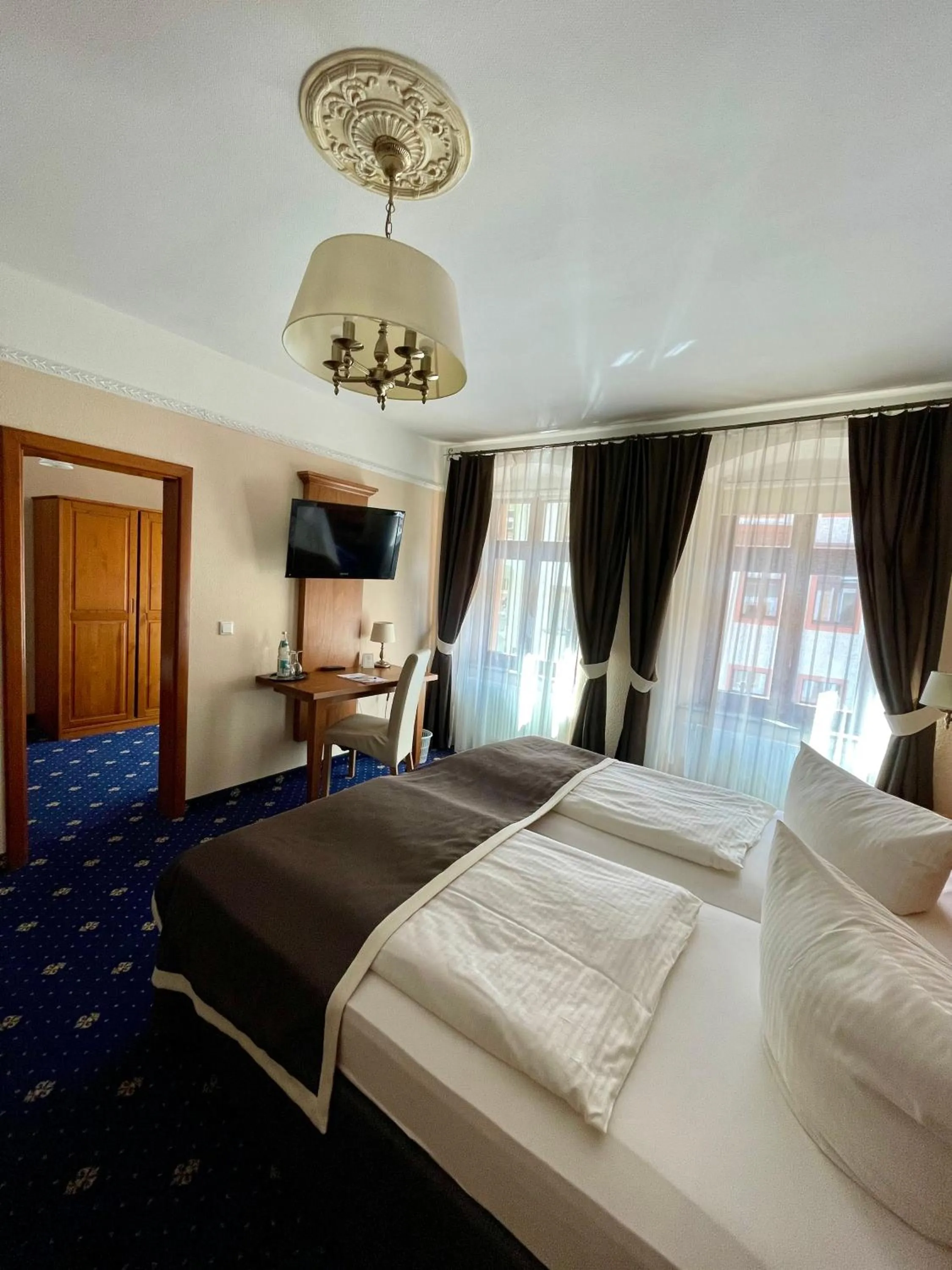 Bedroom, Bed in Hotel Italia