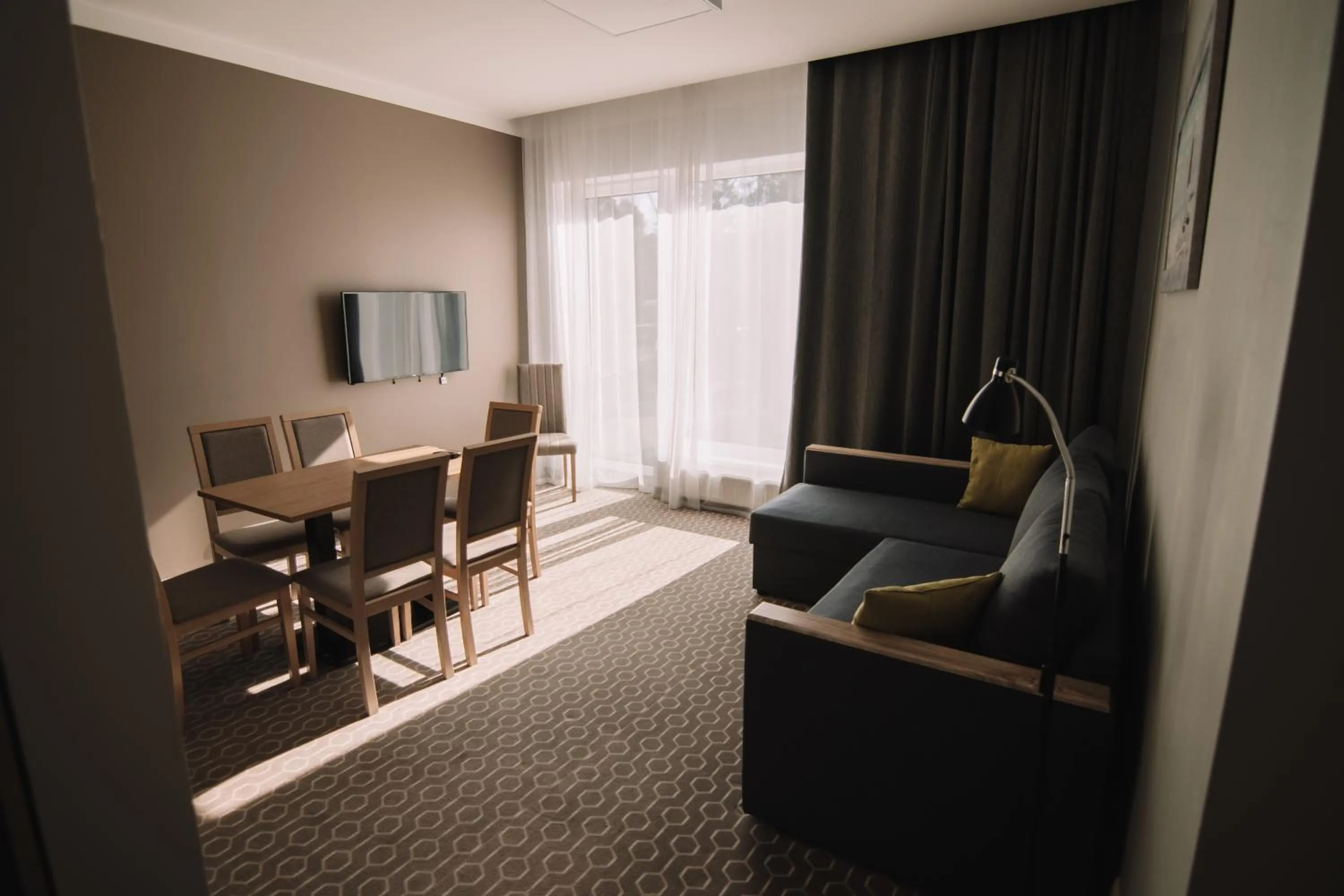 Seating area in Merepargi ApartHotel & Cafe