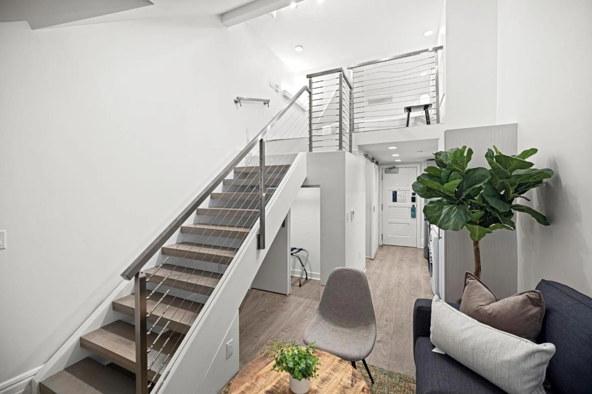 Living room in Placemakr Dupont Circle