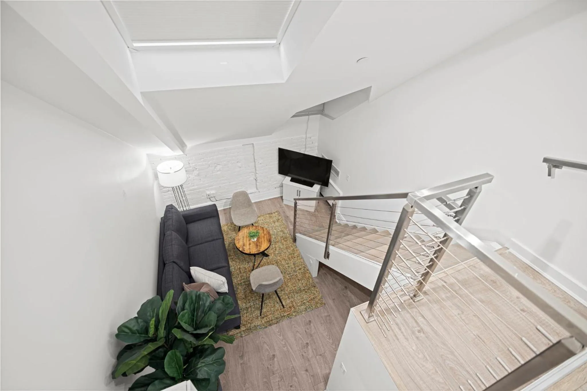 Living room in Placemakr Dupont Circle