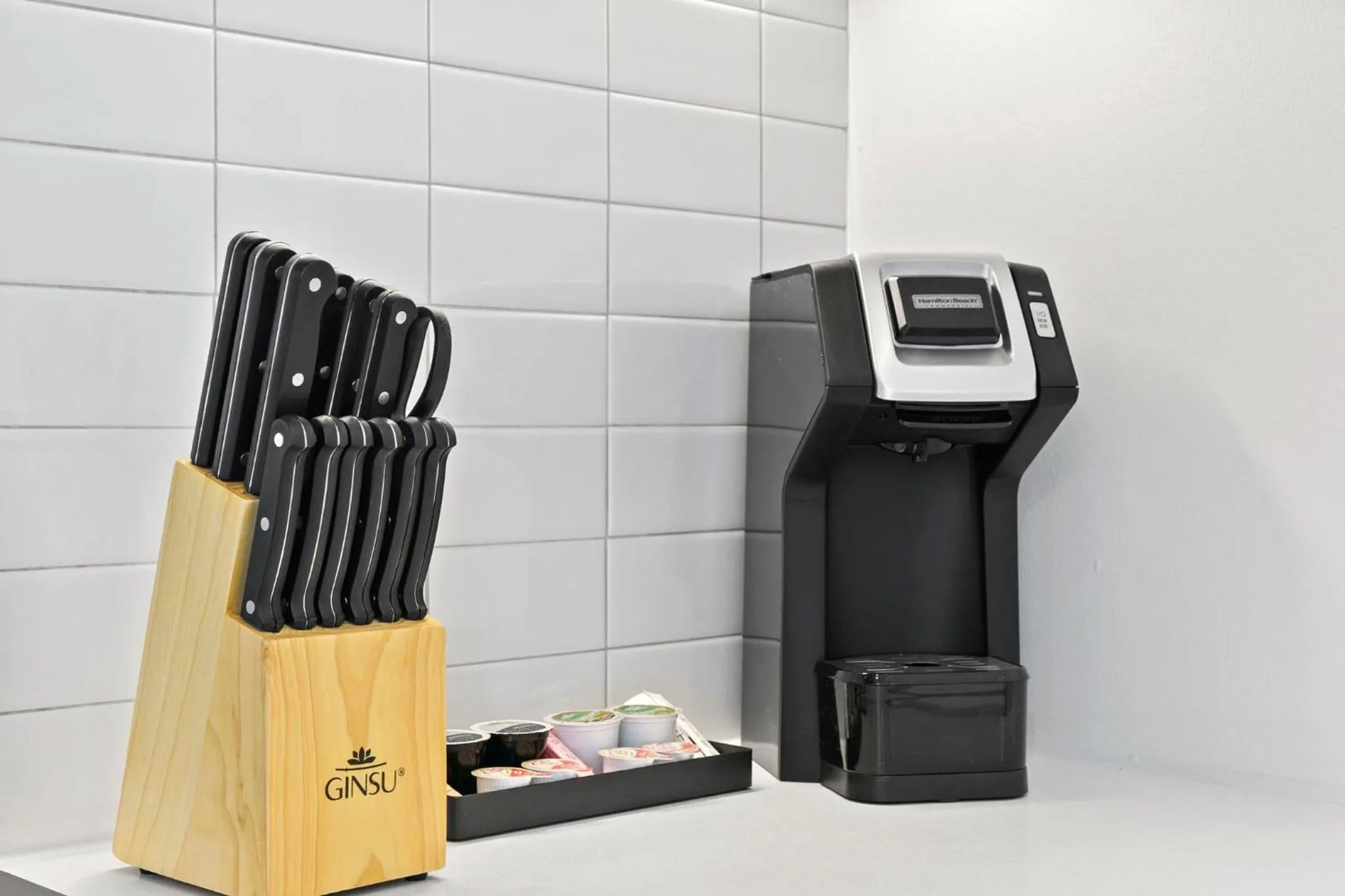 kitchen in Placemakr Dupont Circle