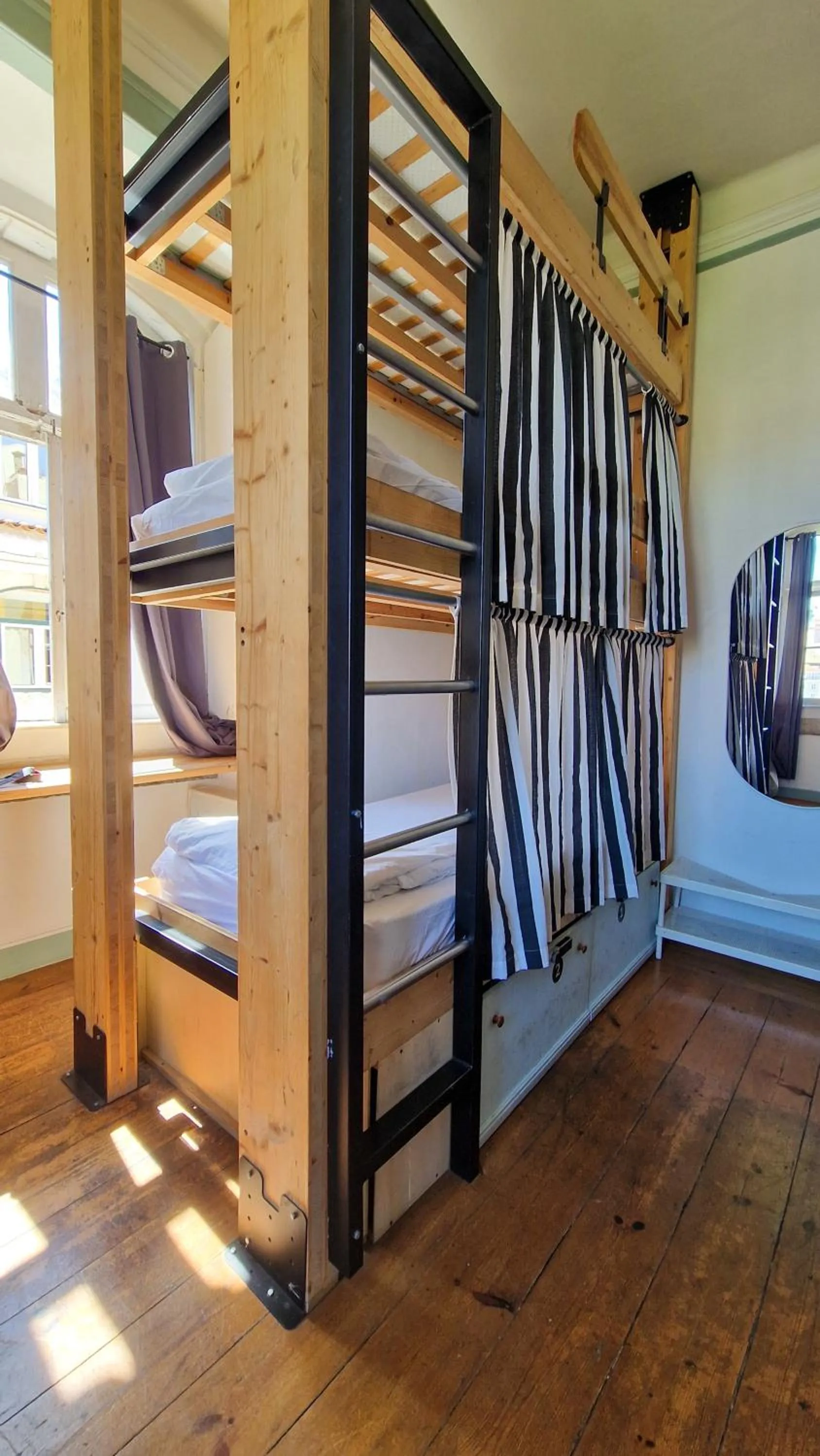 bunk bed, Bed in Rossio Hostel