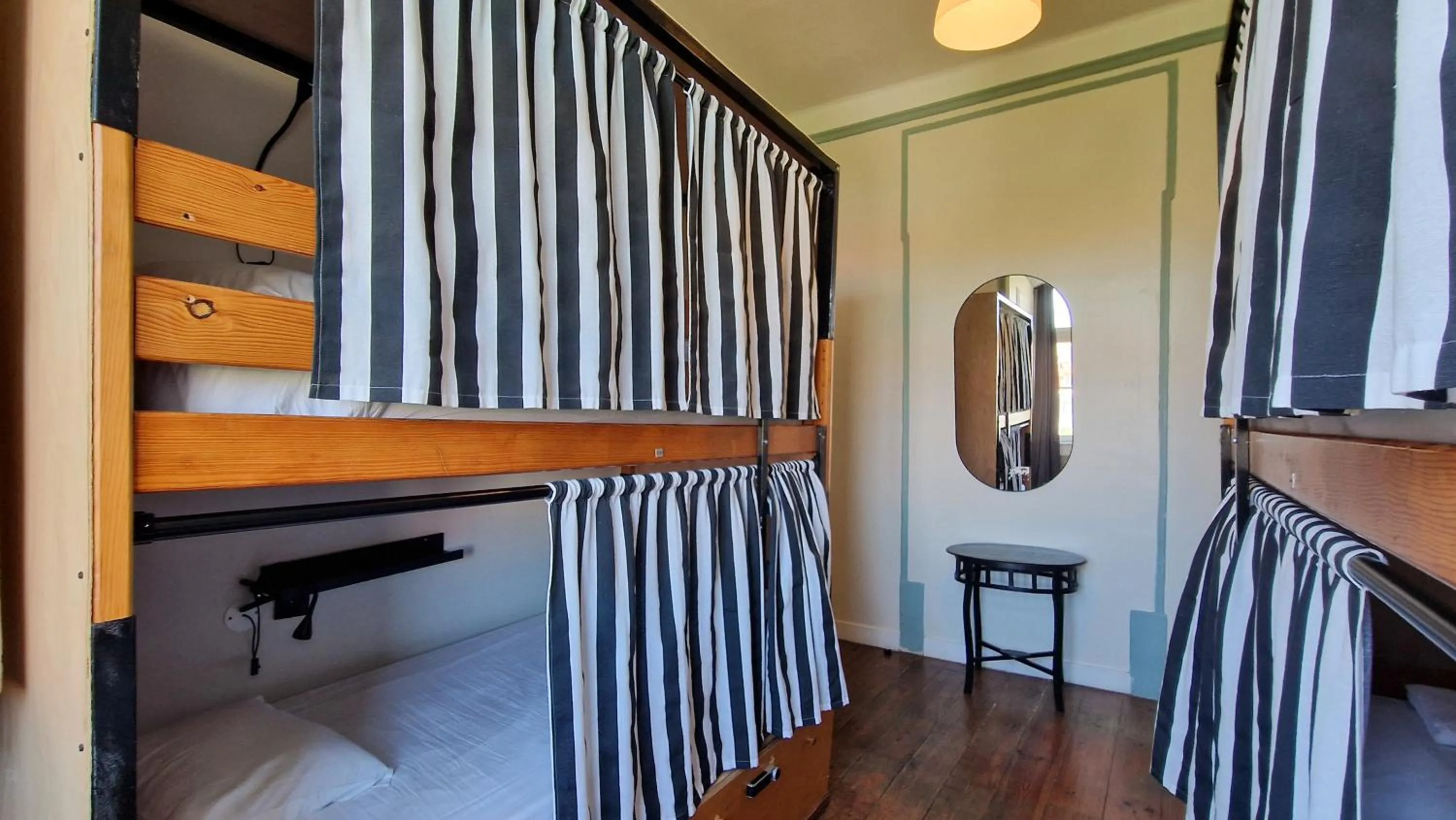 bunk bed, Bed in Rossio Hostel