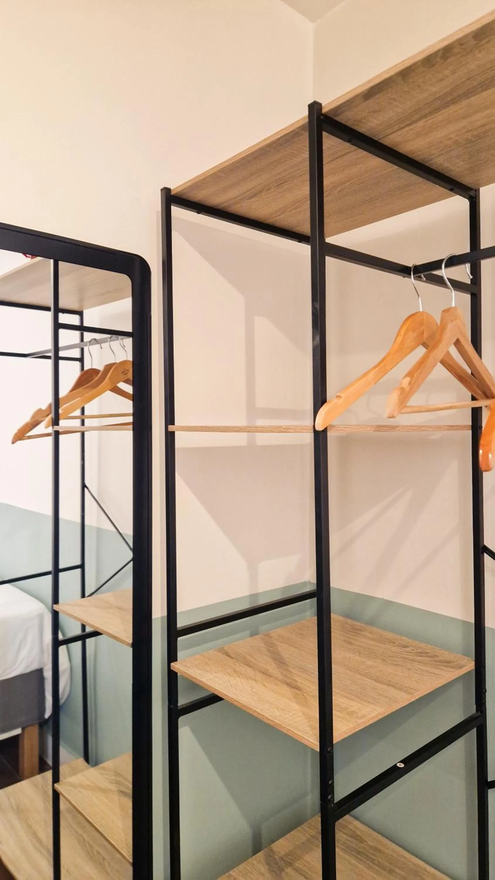 wardrobe, Bed in Rossio Hostel