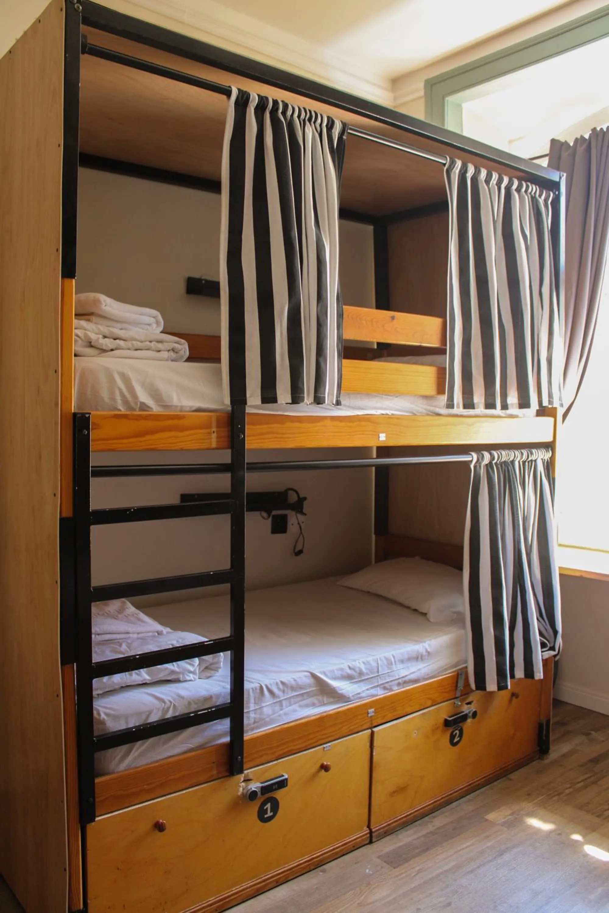bunk bed, Bed in Rossio Hostel
