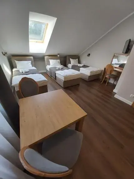 Basic Triple Room in Willa Zofia Basic Triple Room in Willa Zofia