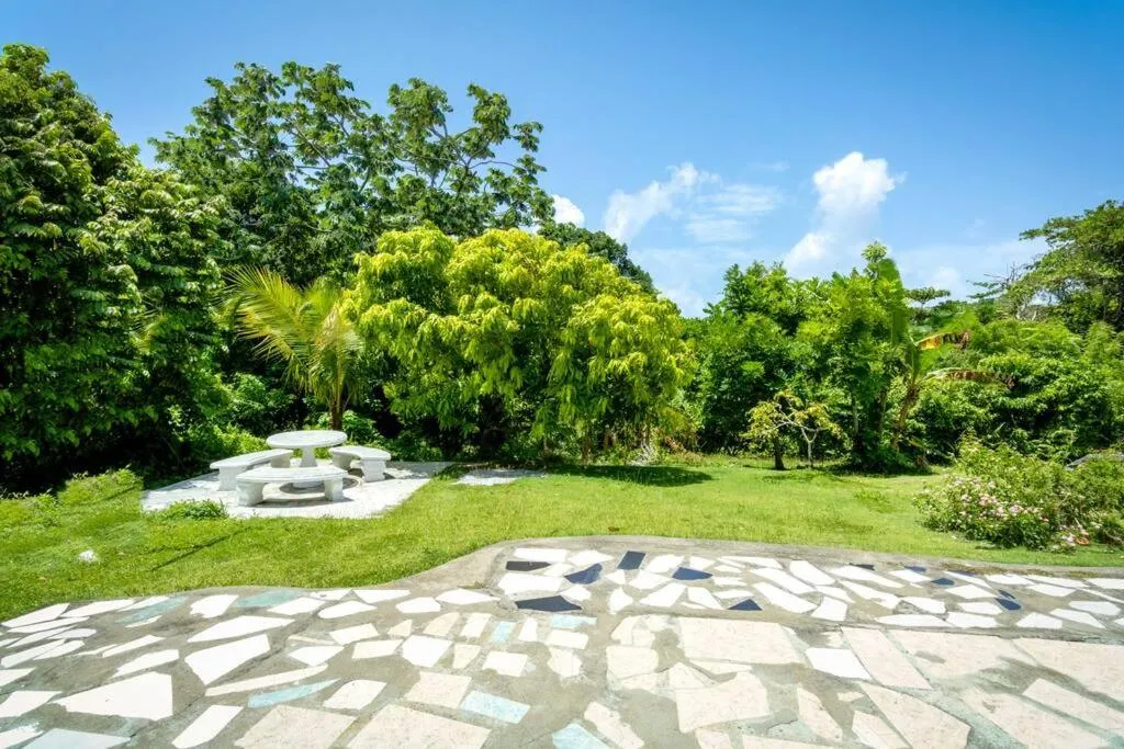 Natural landscape in Cozy Locale - Gold