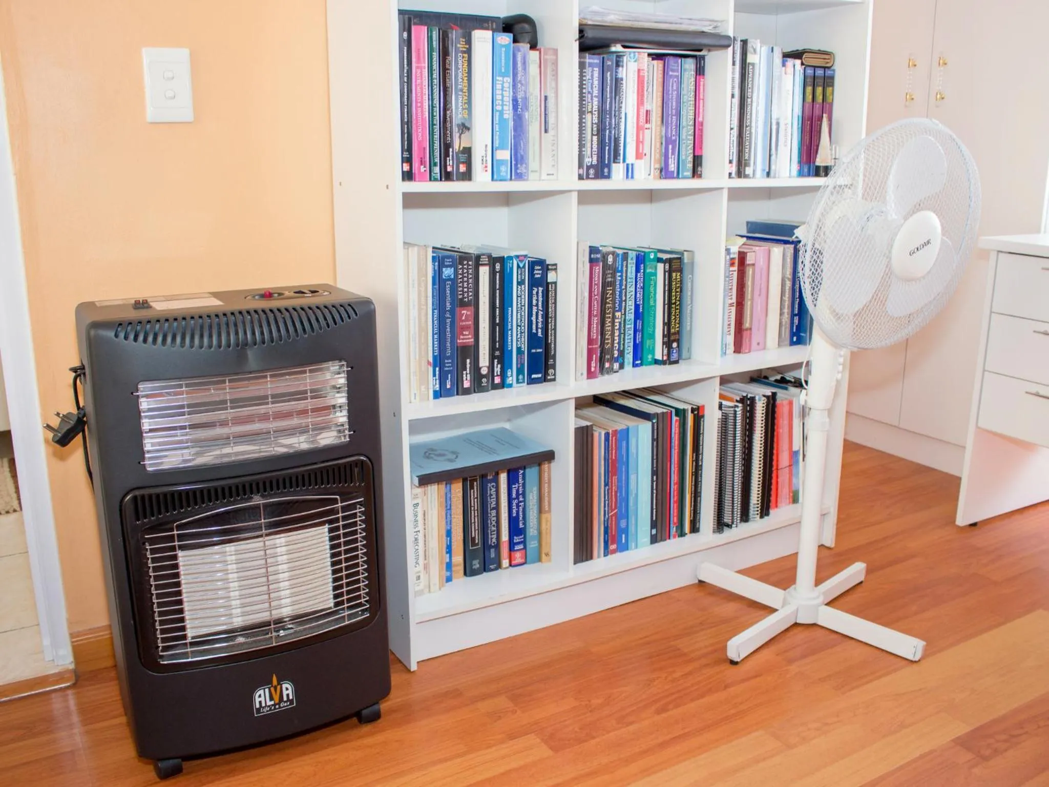 Library in Onyx on Sycamore