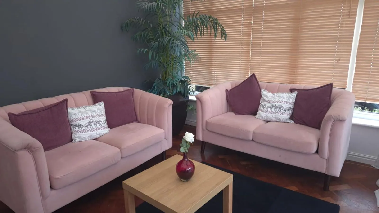 Bedroom in Hunters Meet