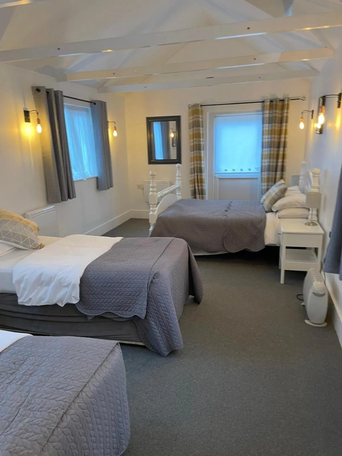 Bedroom, Bed in Hunters Meet