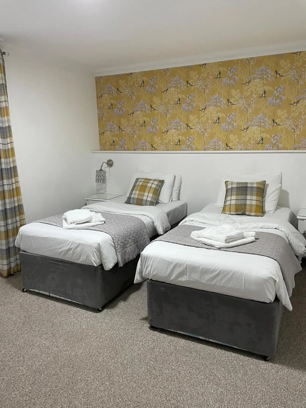 Bedroom, Bed in Hunters Meet