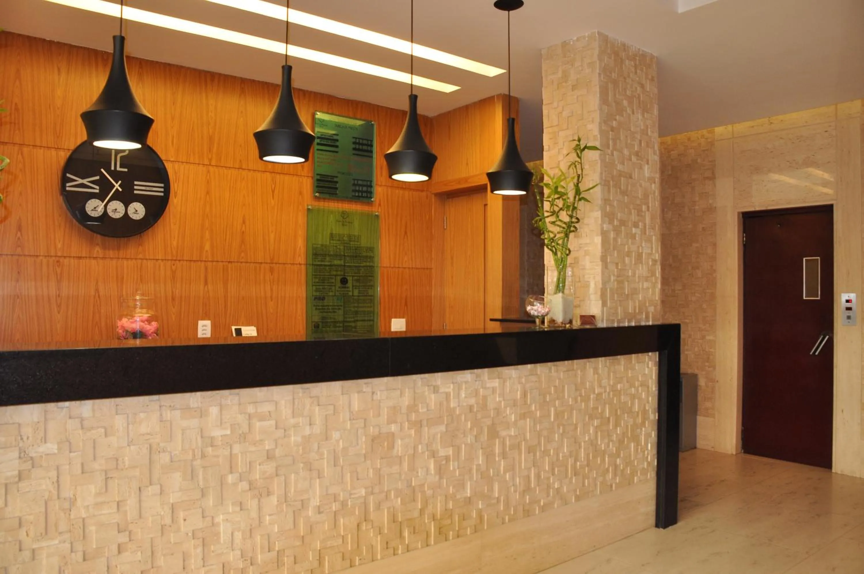 Lobby or reception in Hotel Barão do Flamengo (Adult Only)