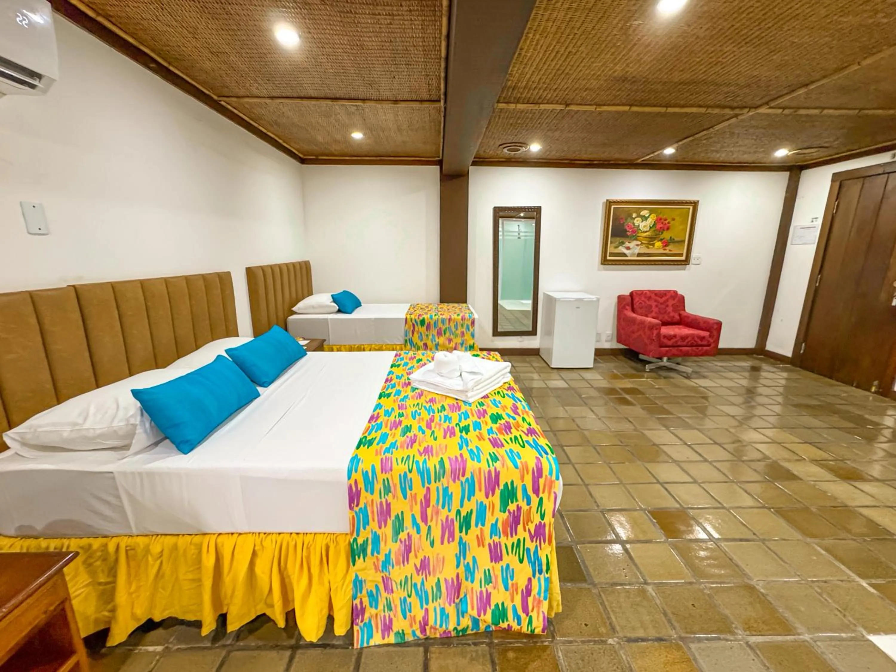 Bedroom, Bed in Hotel Nacional Inn Ubatuba - Praia das Toninhas