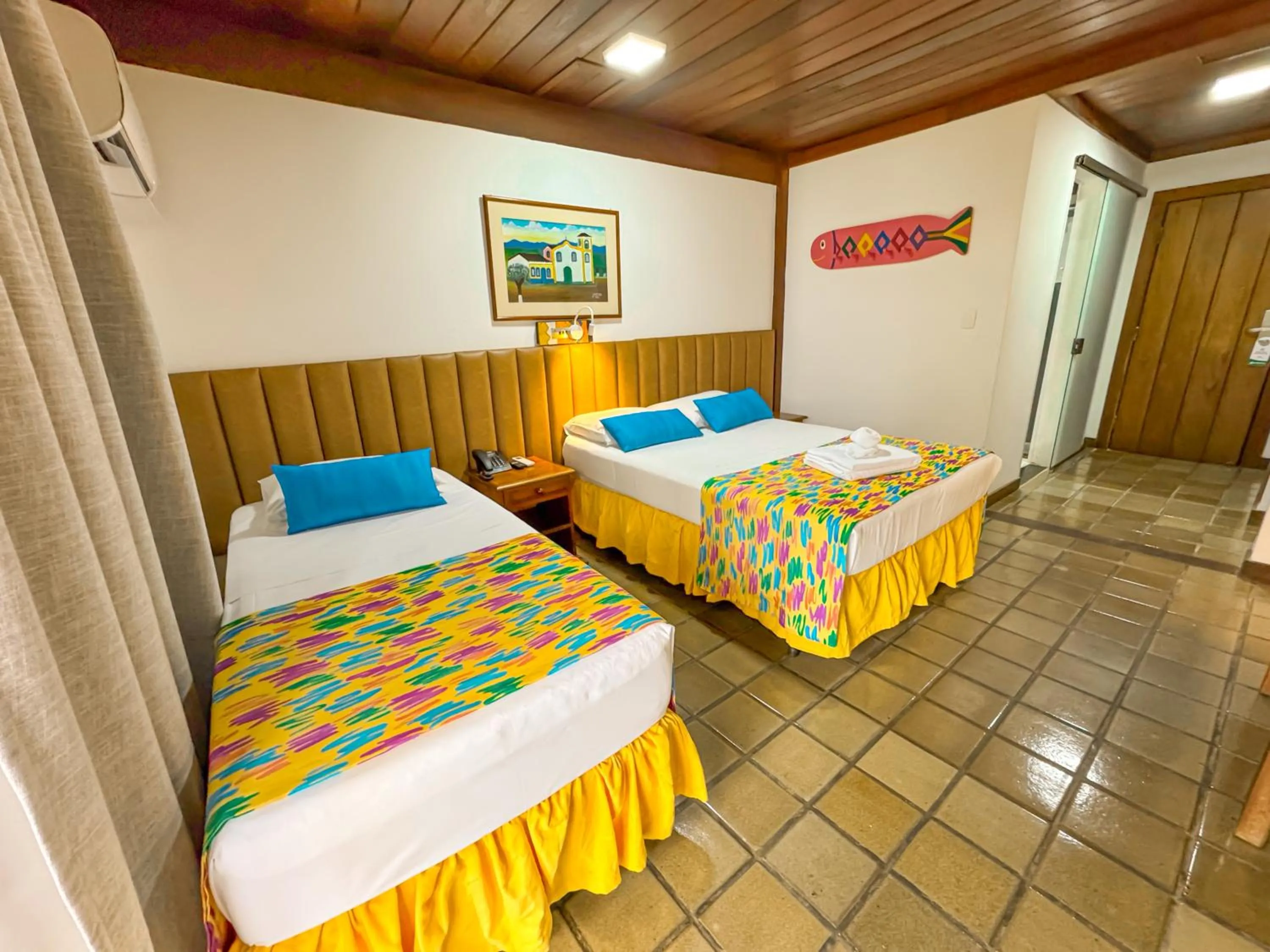 Bedroom, Bed in Hotel Nacional Inn Ubatuba - Praia das Toninhas