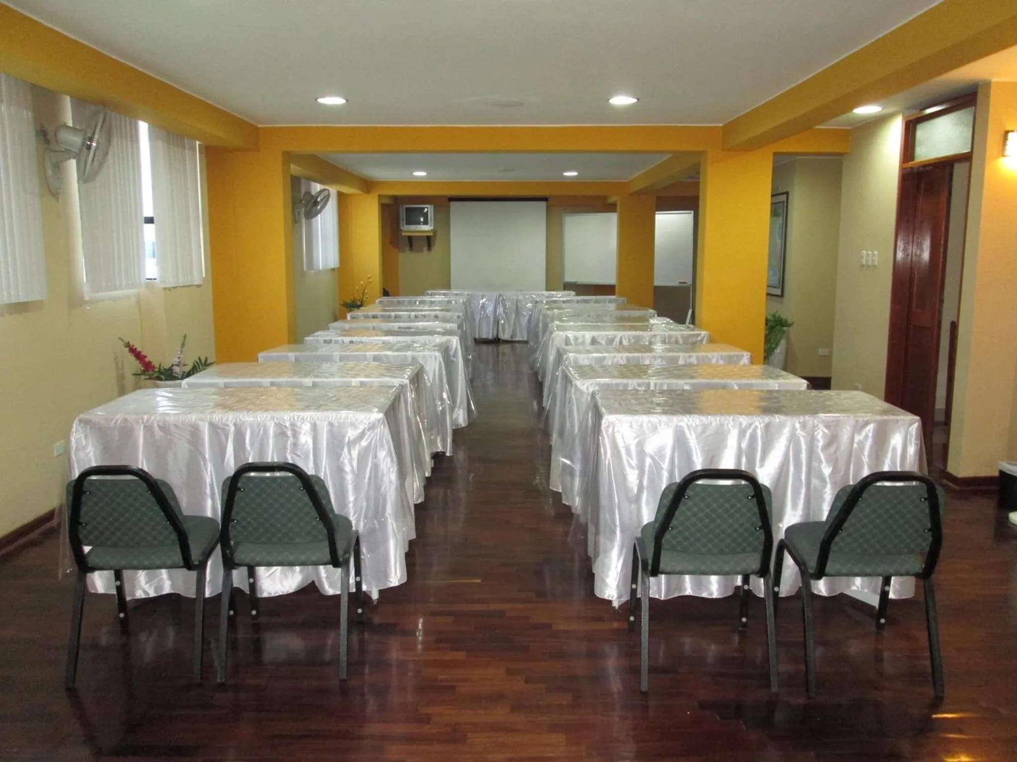 Banquet/Function facilities in Hotel Panamericano