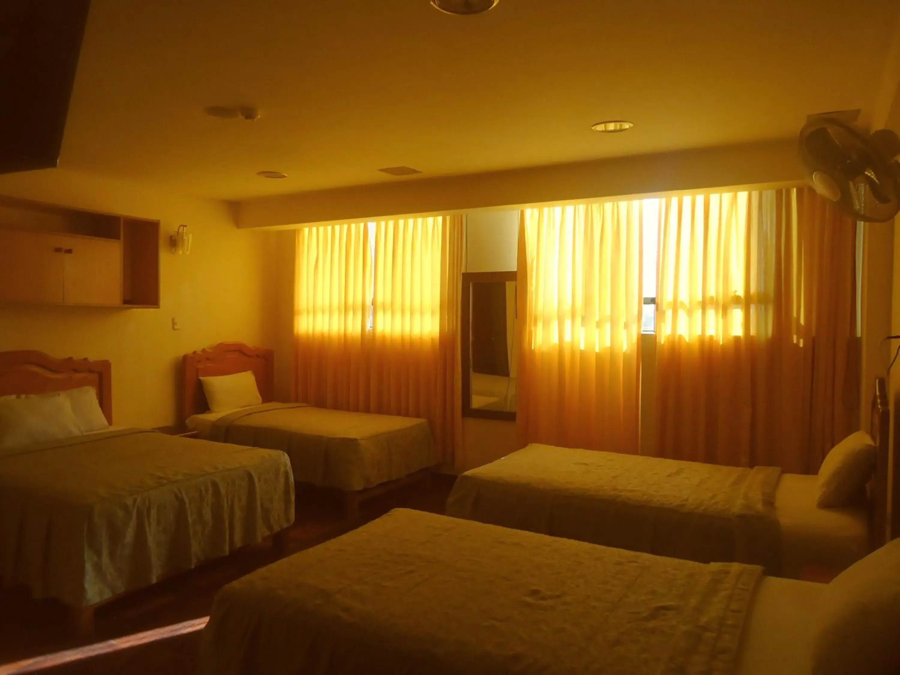 Quadruple Room in Hotel Panamericano Quadruple Room in Hotel Panamericano