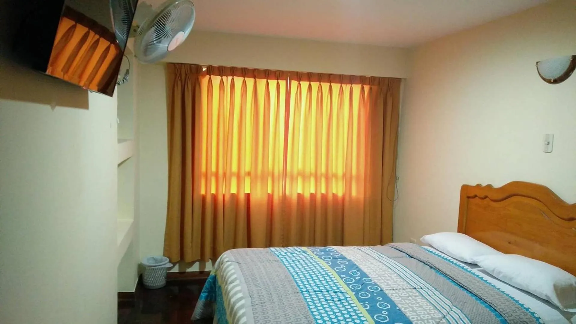 Bed in Hotel Panamericano