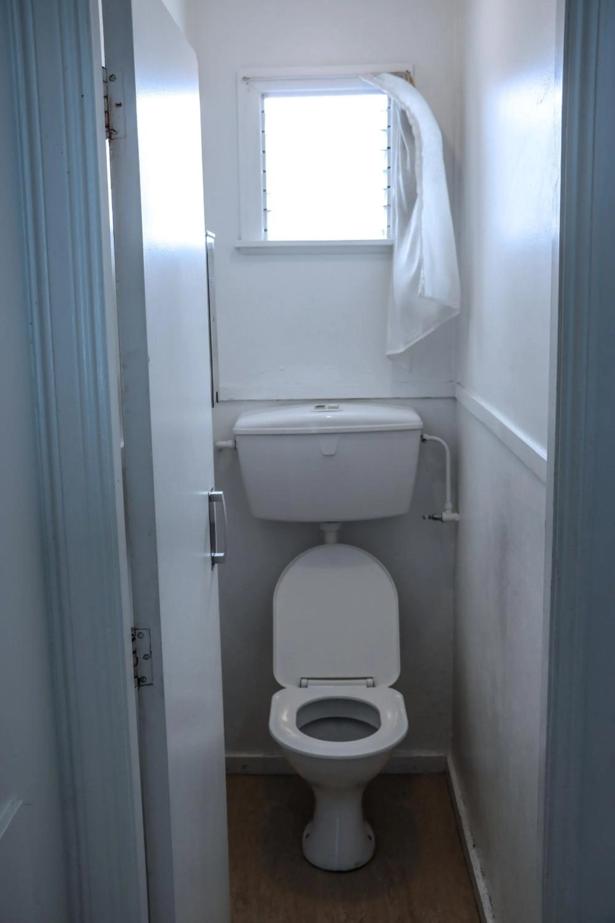 Bathroom in Lantana Lodge
