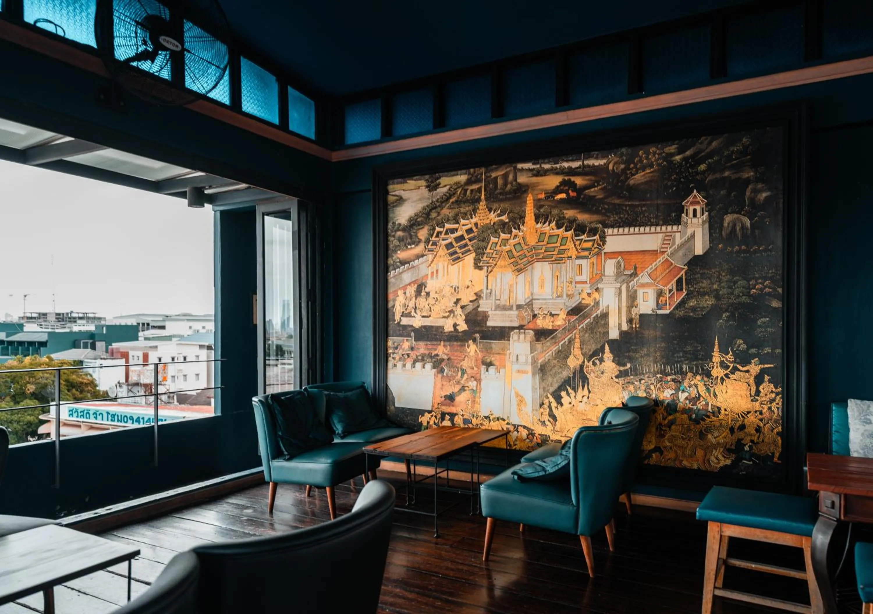 Restaurant/places to eat in Baan Wanglang Riverside, Bangkok