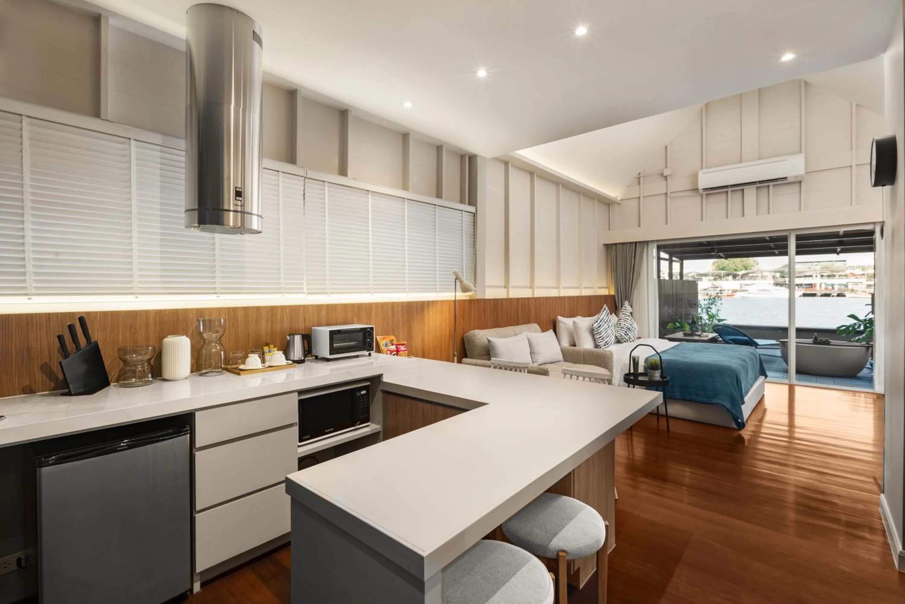 Kitchen or kitchenette in Baan Wanglang Riverside, Bangkok