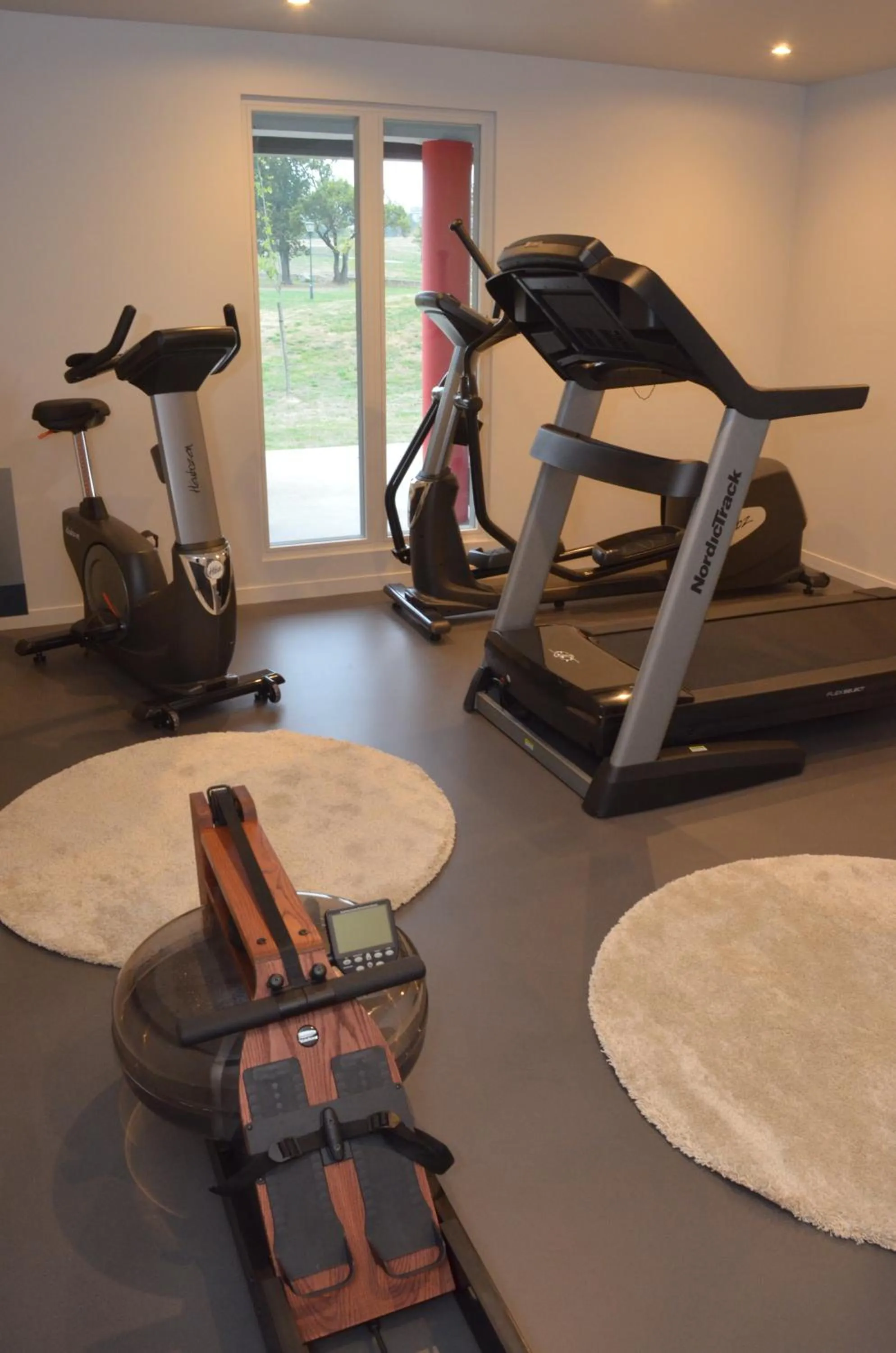 Fitness centre/facilities in Hôtel Mercure Nantes Ouest Saint-Herblain Zenith