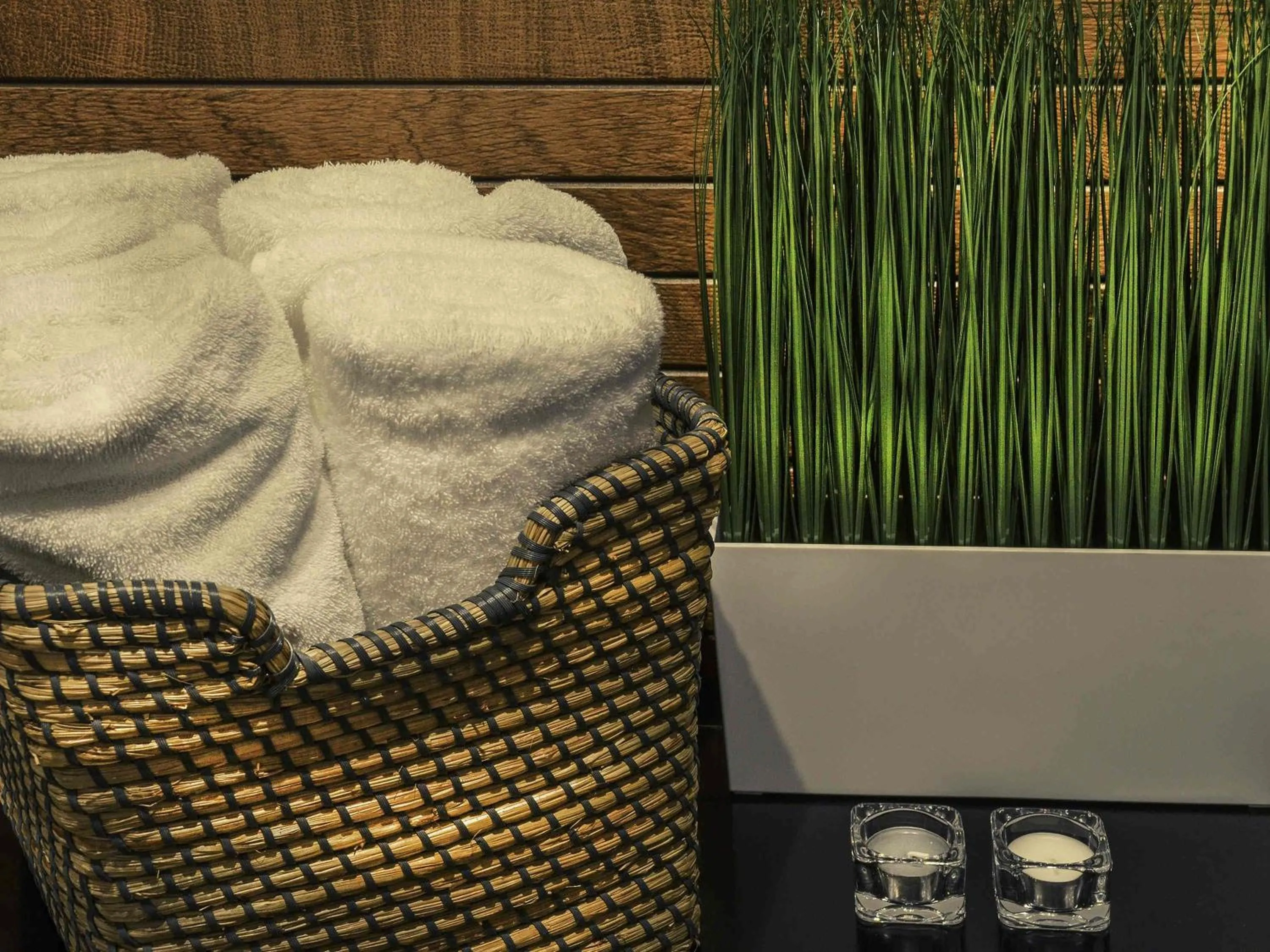 Spa and wellness centre/facilities in Hôtel Mercure Nantes Ouest Saint-Herblain Zenith