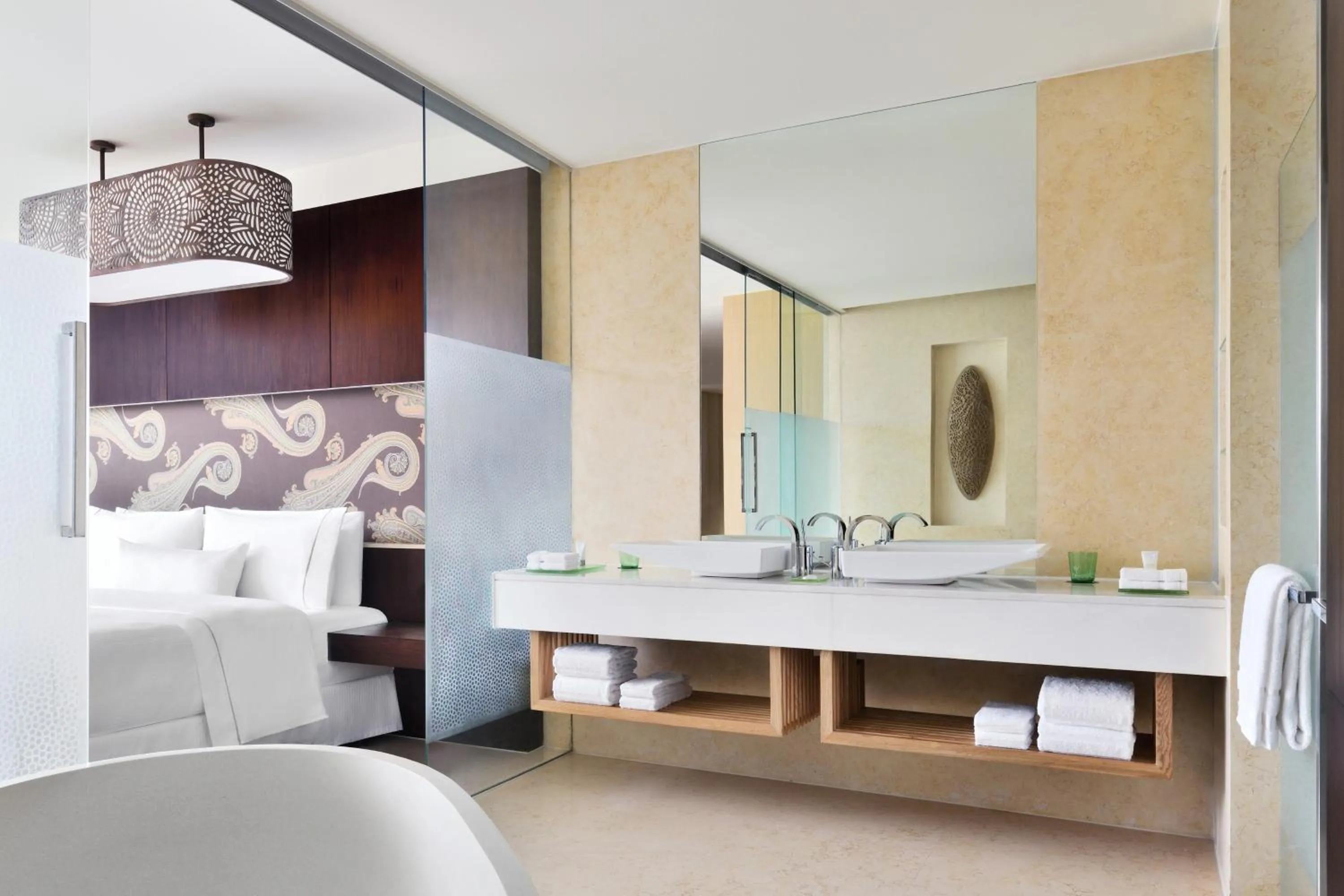 Bathroom, Bed in The Westin Gurgaon, New Delhi