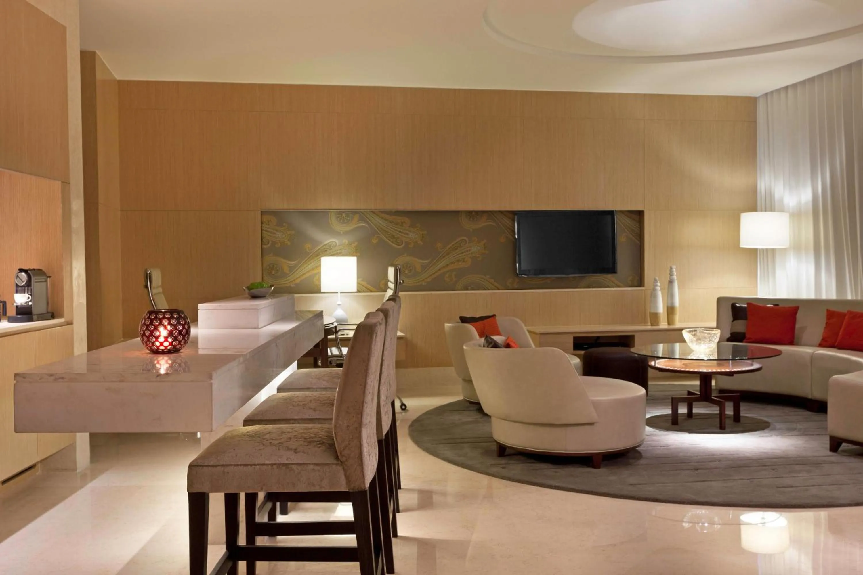 Living room in The Westin Gurgaon, New Delhi