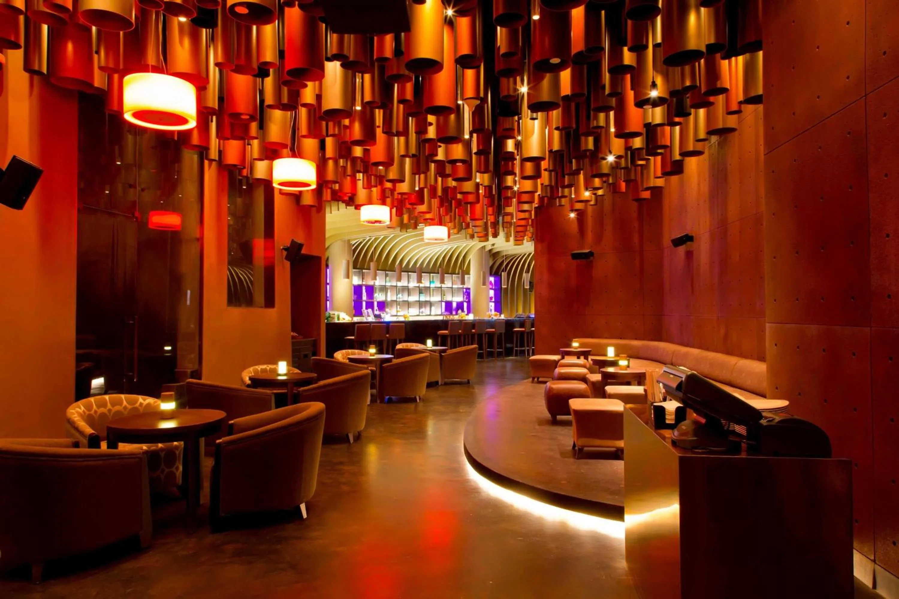 Lounge or bar in The Westin Gurgaon, New Delhi