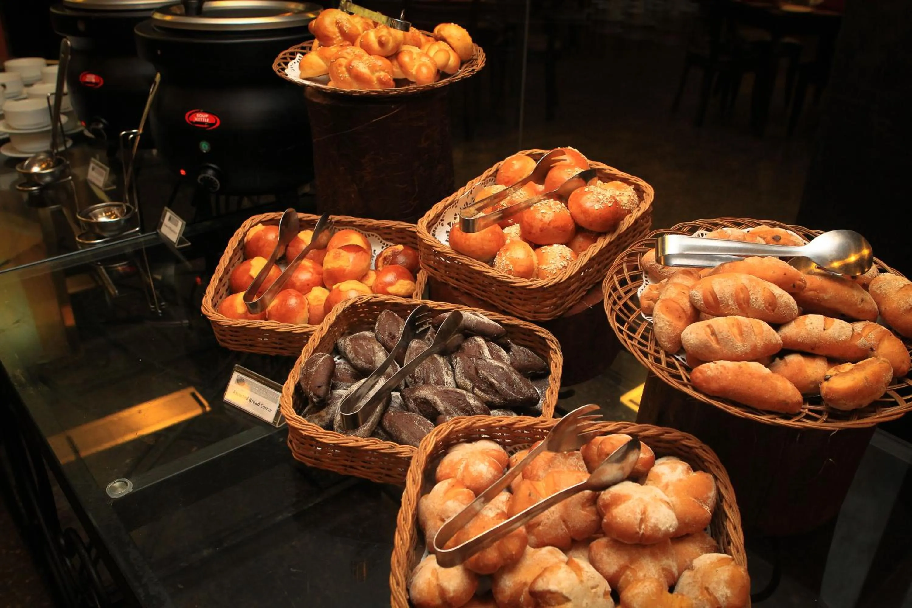 Restaurant/places to eat in Grand Udawalawe Safari Resort