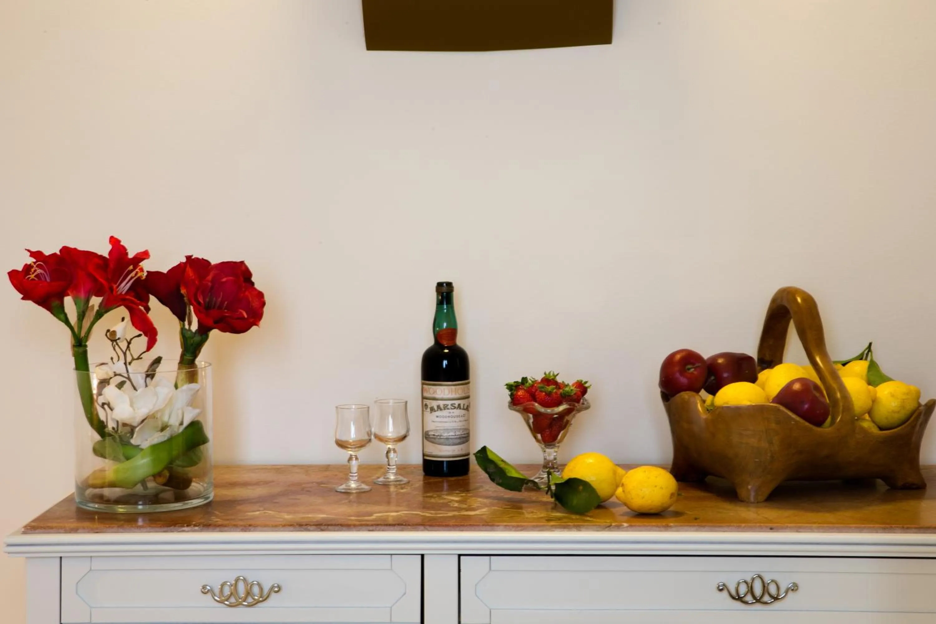 Decorative detail in Delfino Beach Hotel