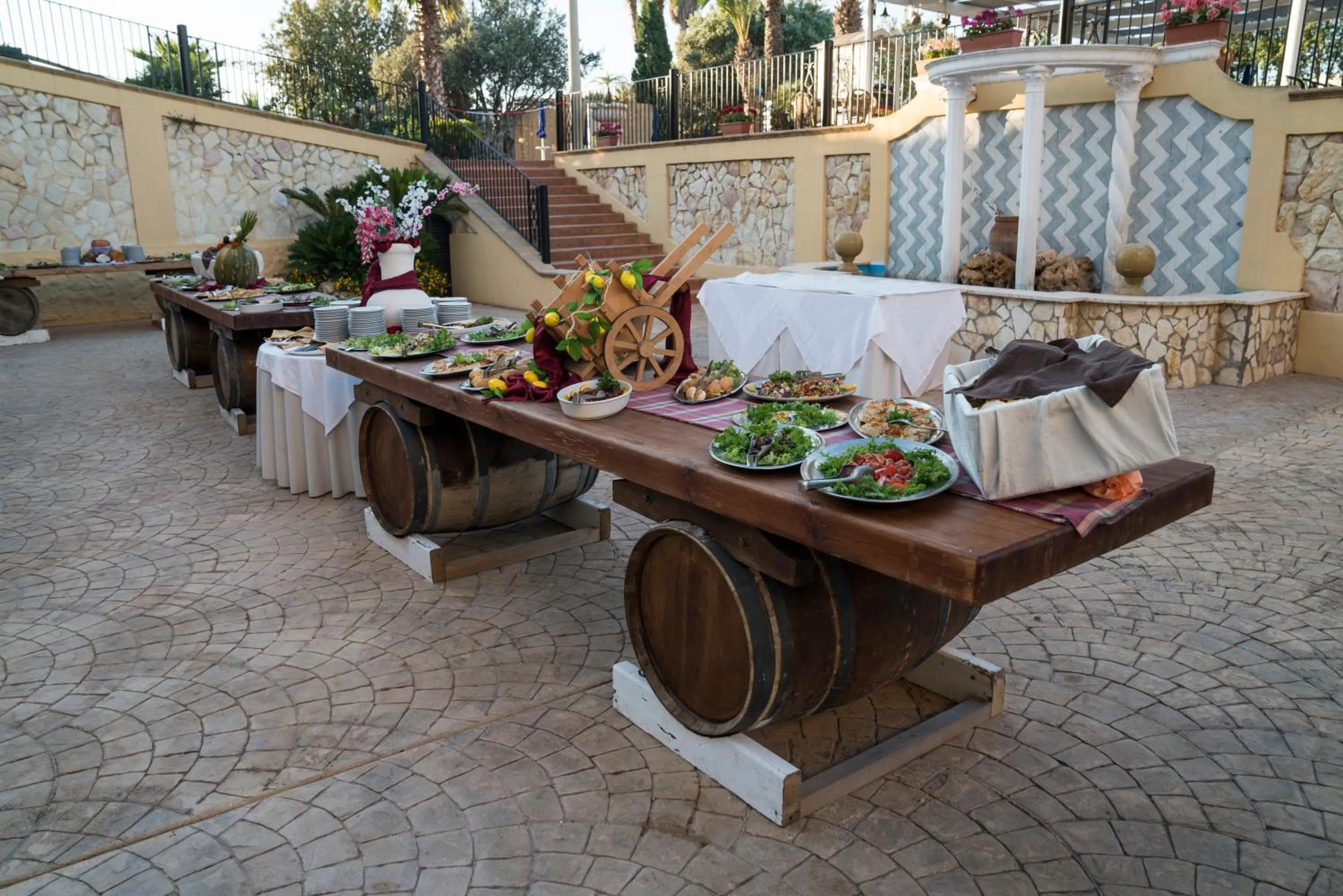 Food and drinks in Delfino Beach Hotel