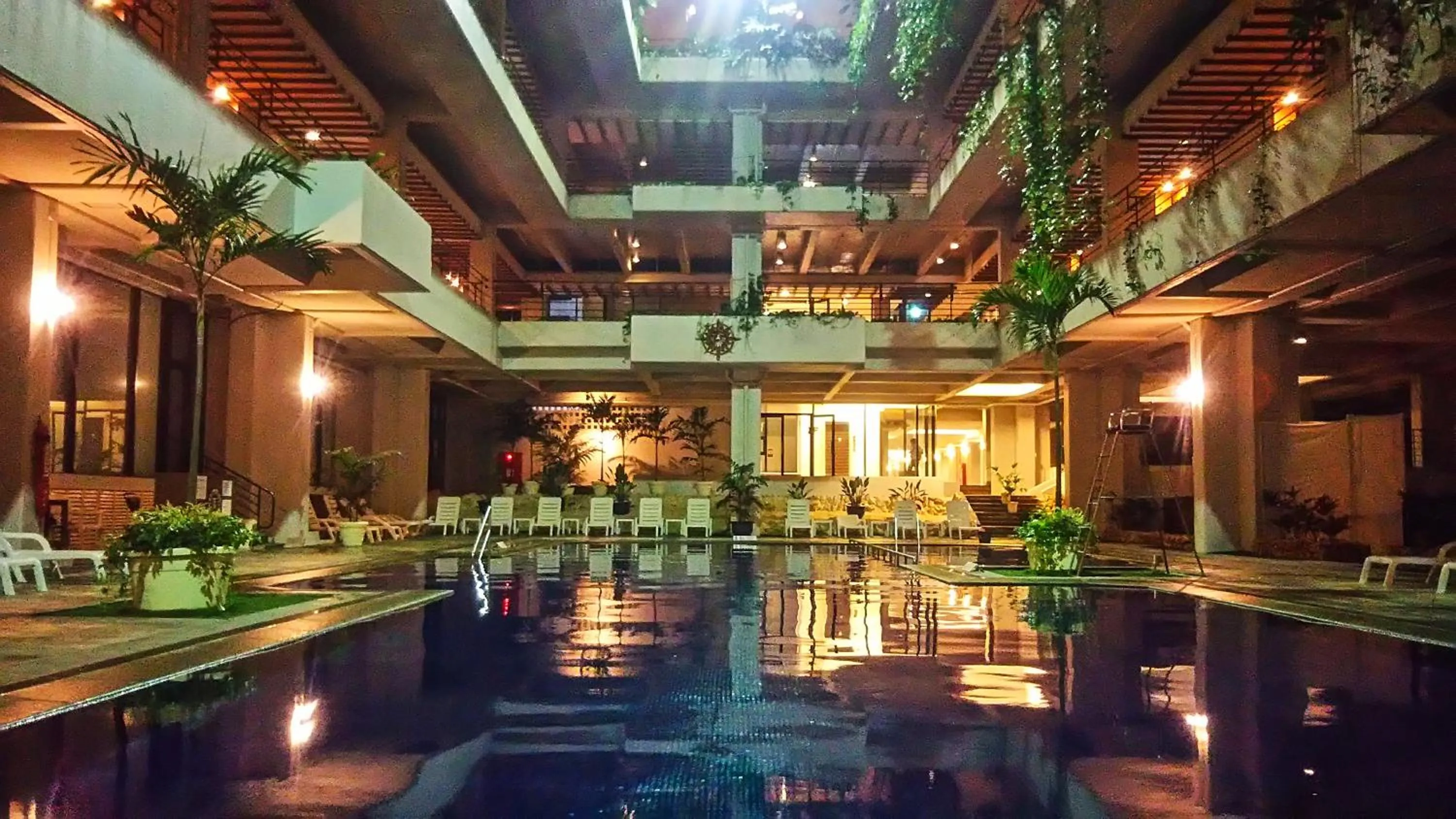 Swimming pool in The Moon Beach Museum Resort