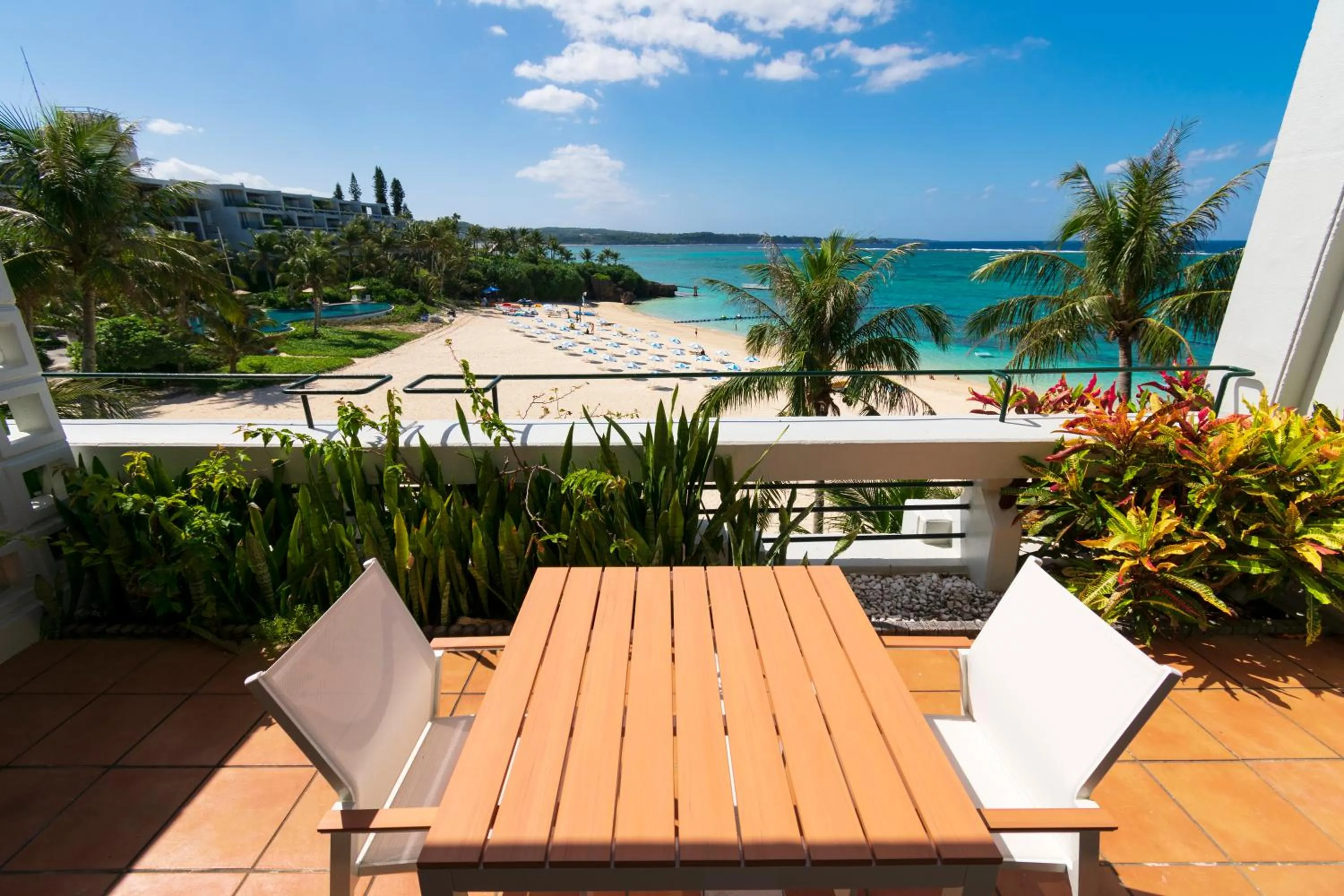 Sea view in The Moon Beach Museum Resort