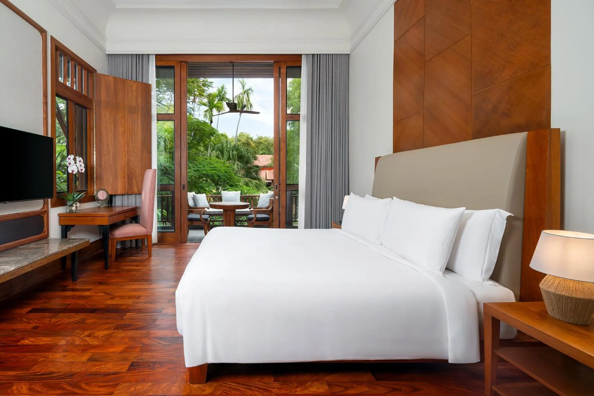 Bed in Anantara Hua Hin Resort